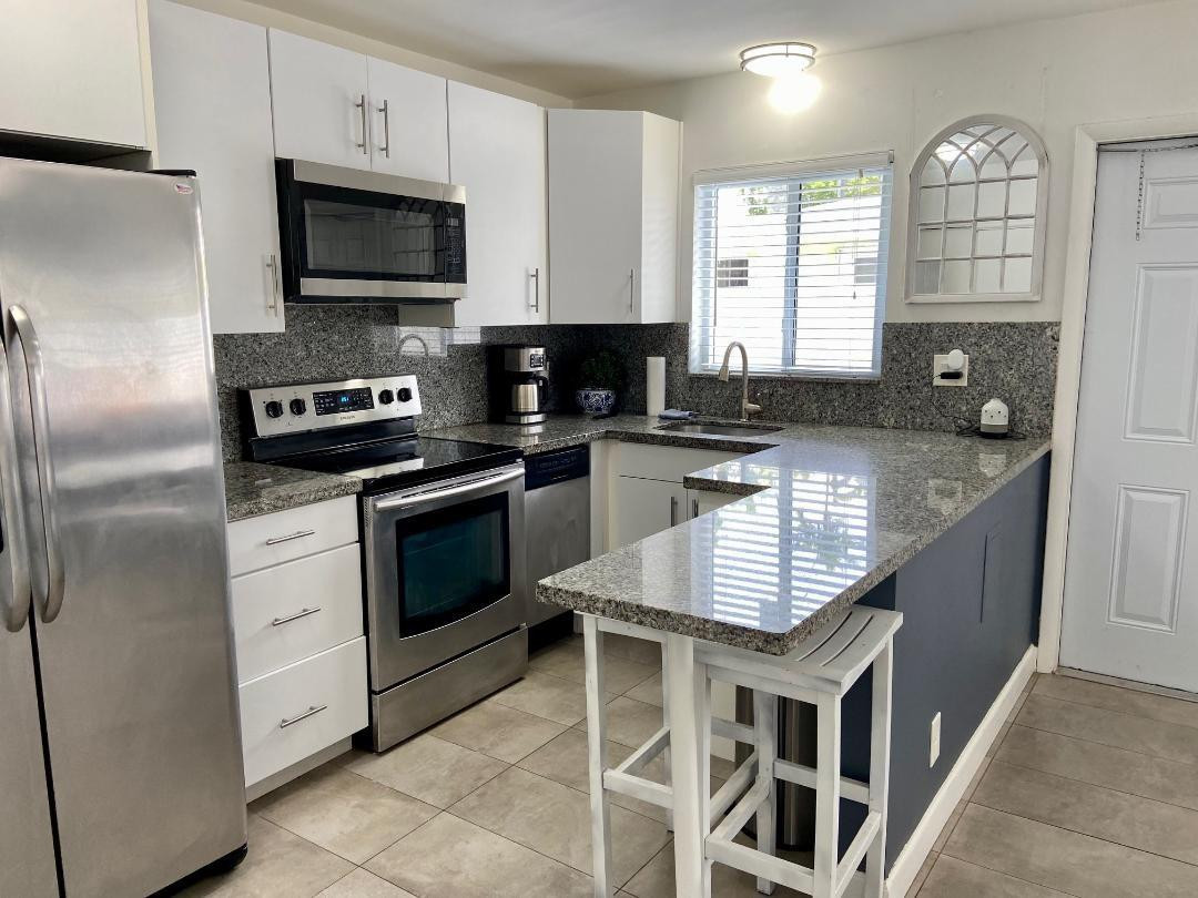 OCEAN AVE HEIGHTS - Residential Lease