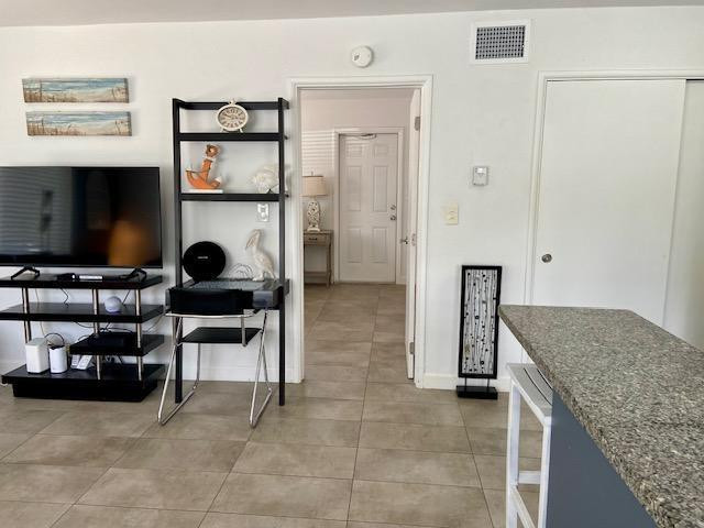 OCEAN AVE HEIGHTS - Residential Lease
