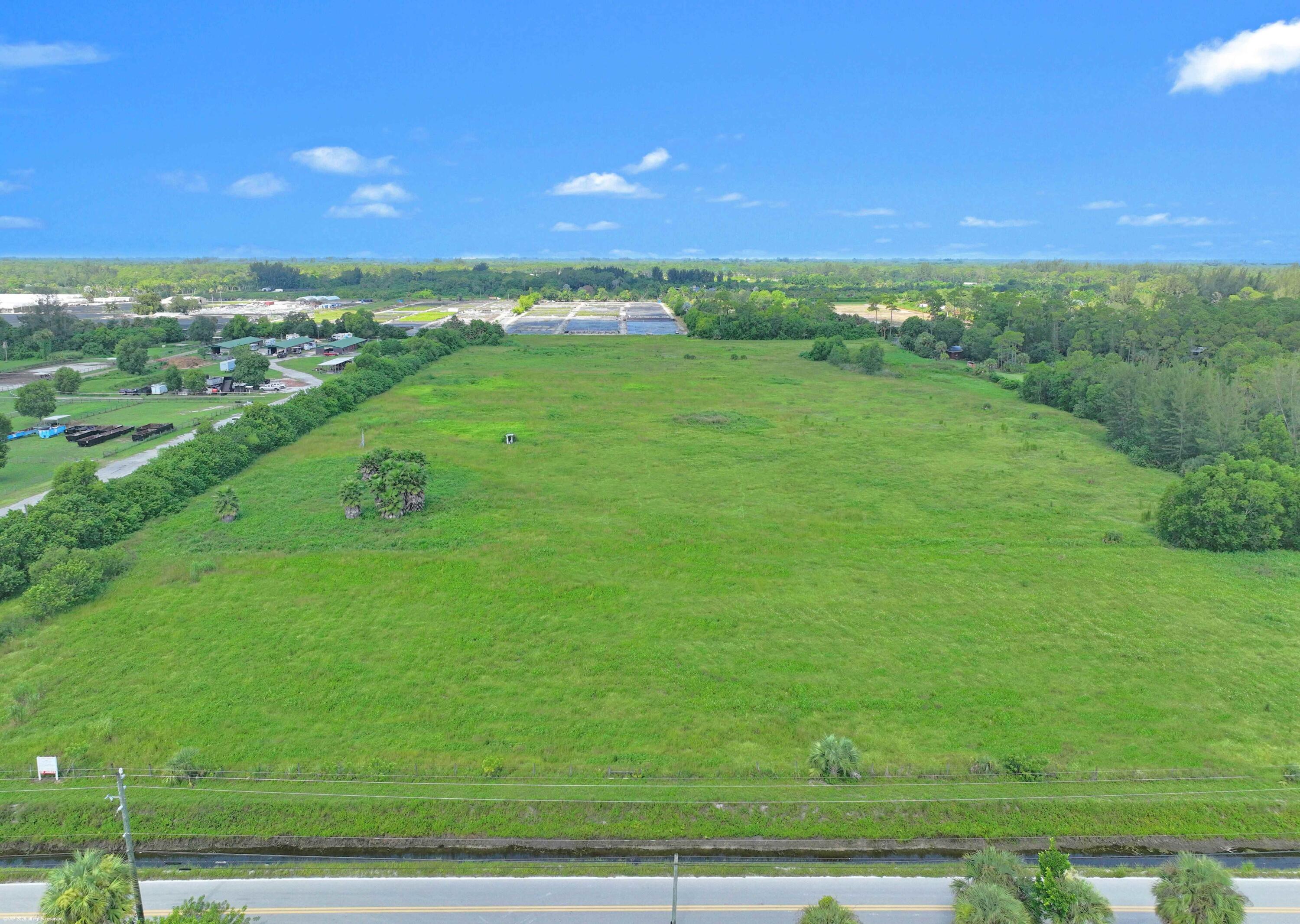 LOXAHATCHEE GROVES - Land