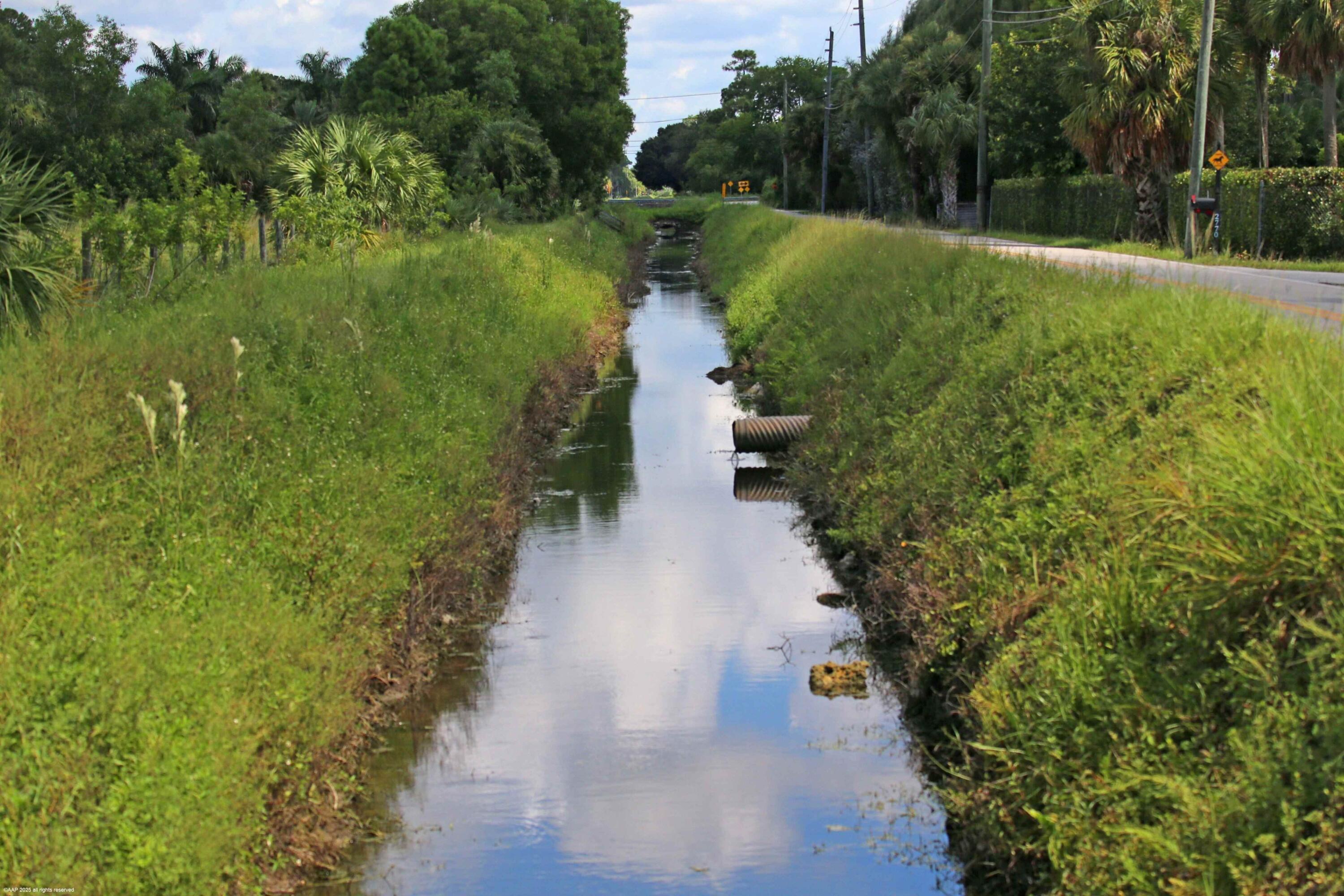 LOXAHATCHEE GROVES - Land