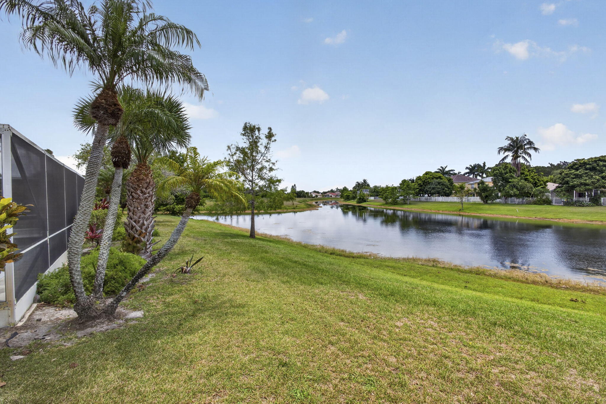LAKEFIELD OF THE LANDINGS AT WELLINGTON 2B - Residential