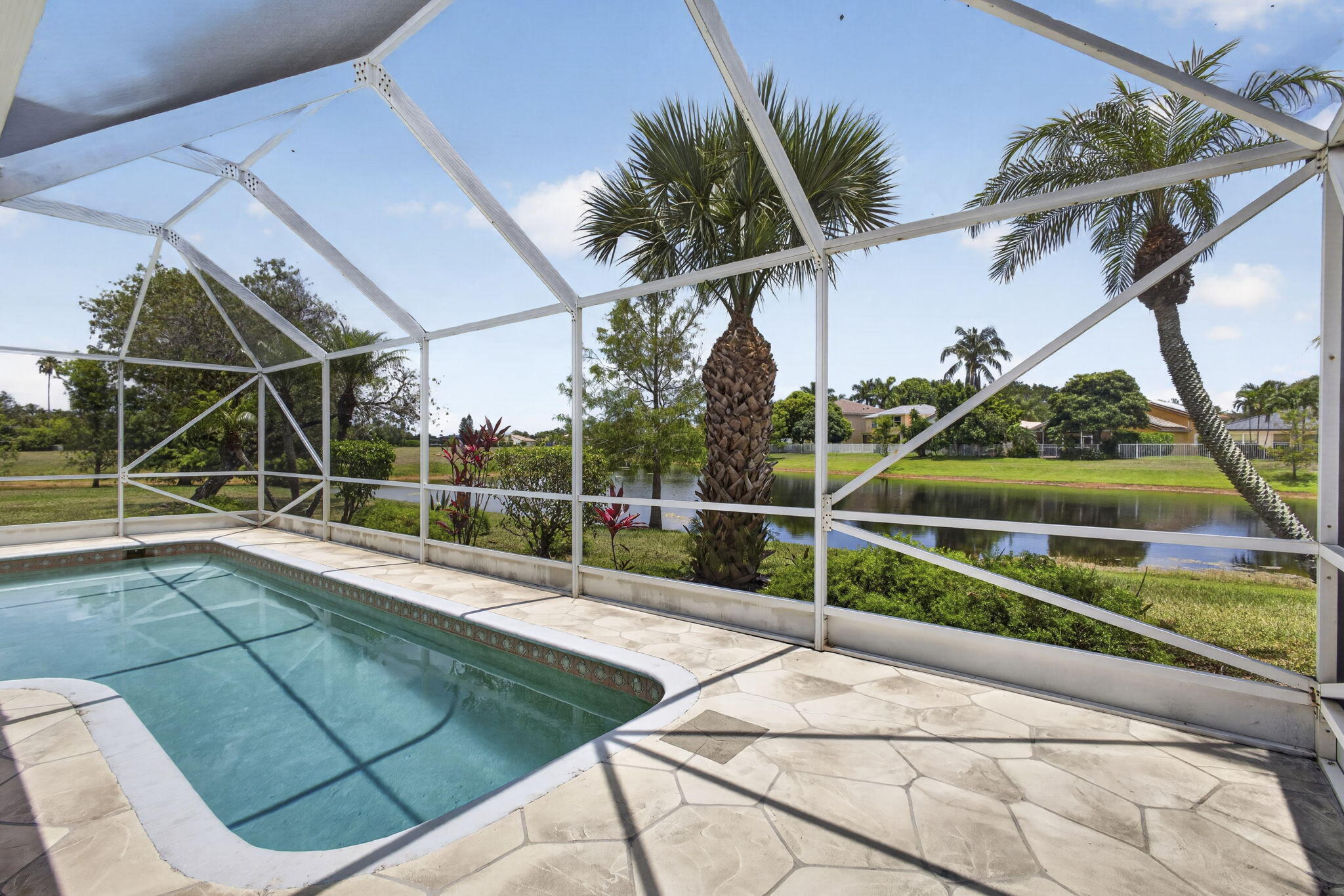 LAKEFIELD OF THE LANDINGS AT WELLINGTON 2B - Residential