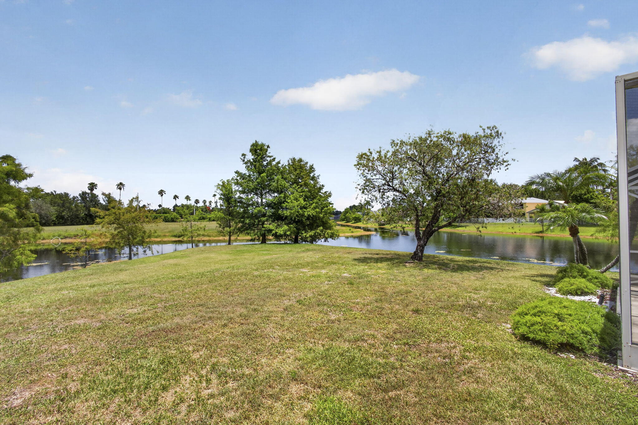 LAKEFIELD OF THE LANDINGS AT WELLINGTON 2B - Residential