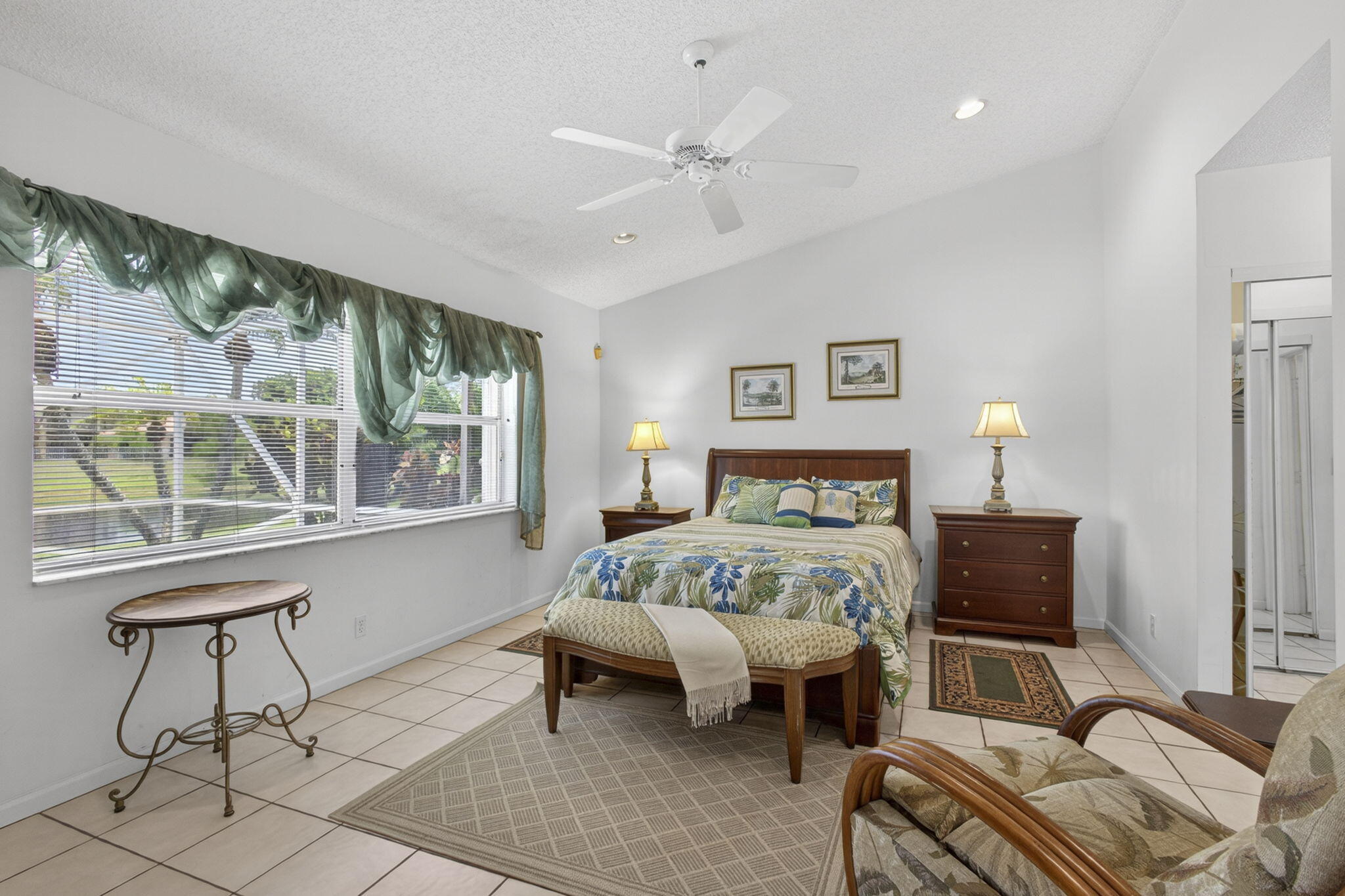LAKEFIELD OF THE LANDINGS AT WELLINGTON 2B - Residential