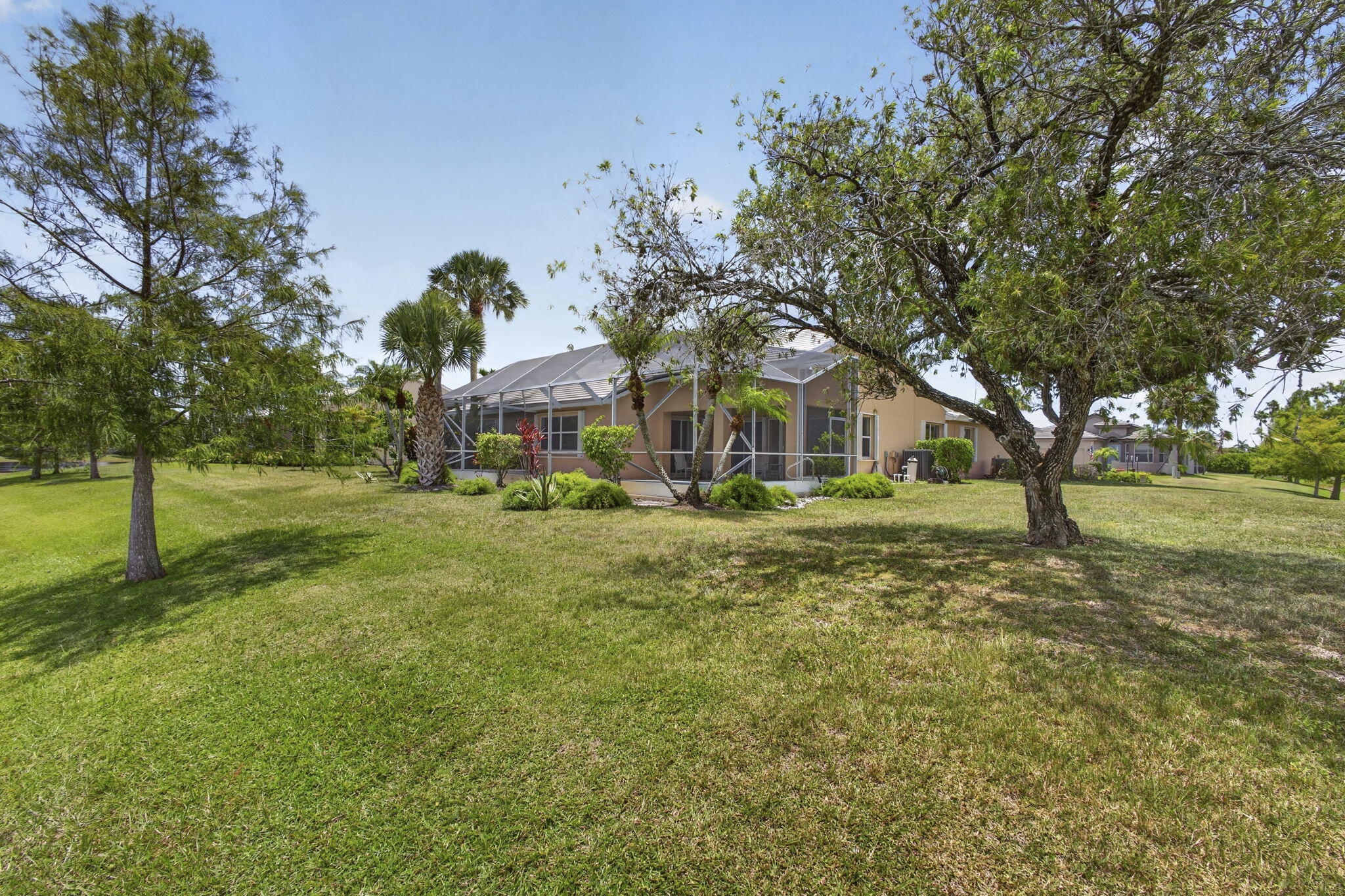 LAKEFIELD OF THE LANDINGS AT WELLINGTON 2B - Residential