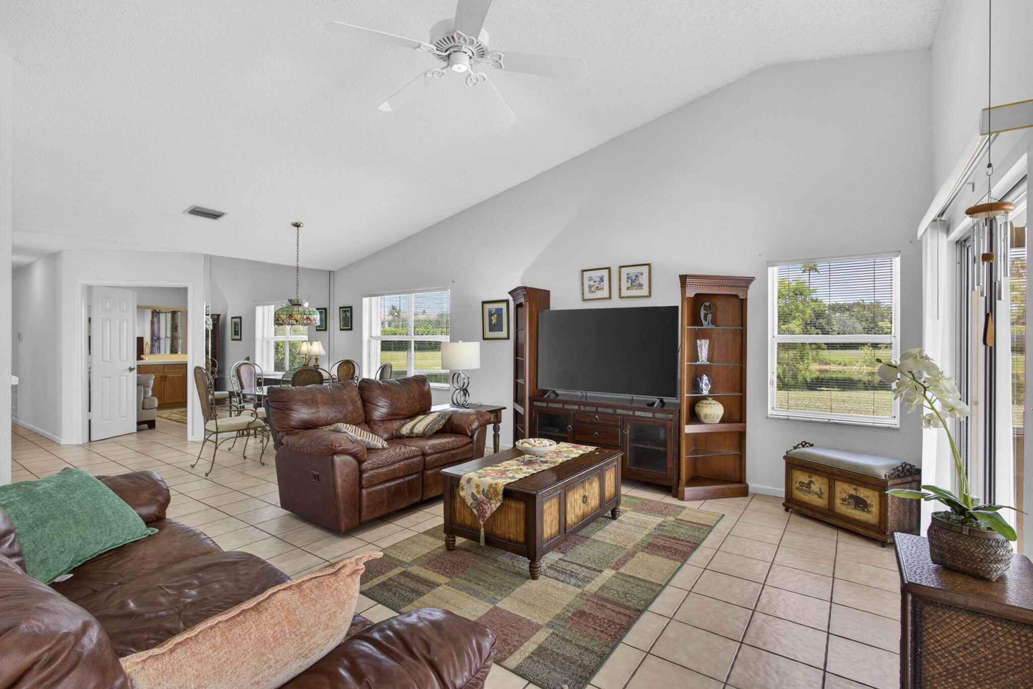 LAKEFIELD OF THE LANDINGS AT WELLINGTON 2B - Residential