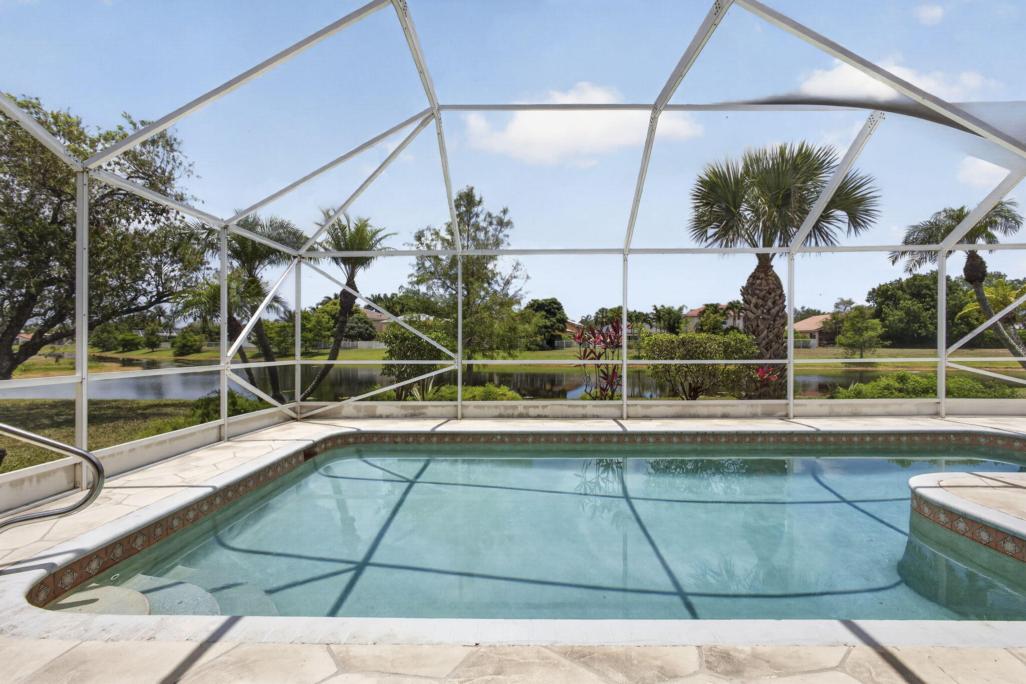 LAKEFIELD OF THE LANDINGS AT WELLINGTON 2B - Residential