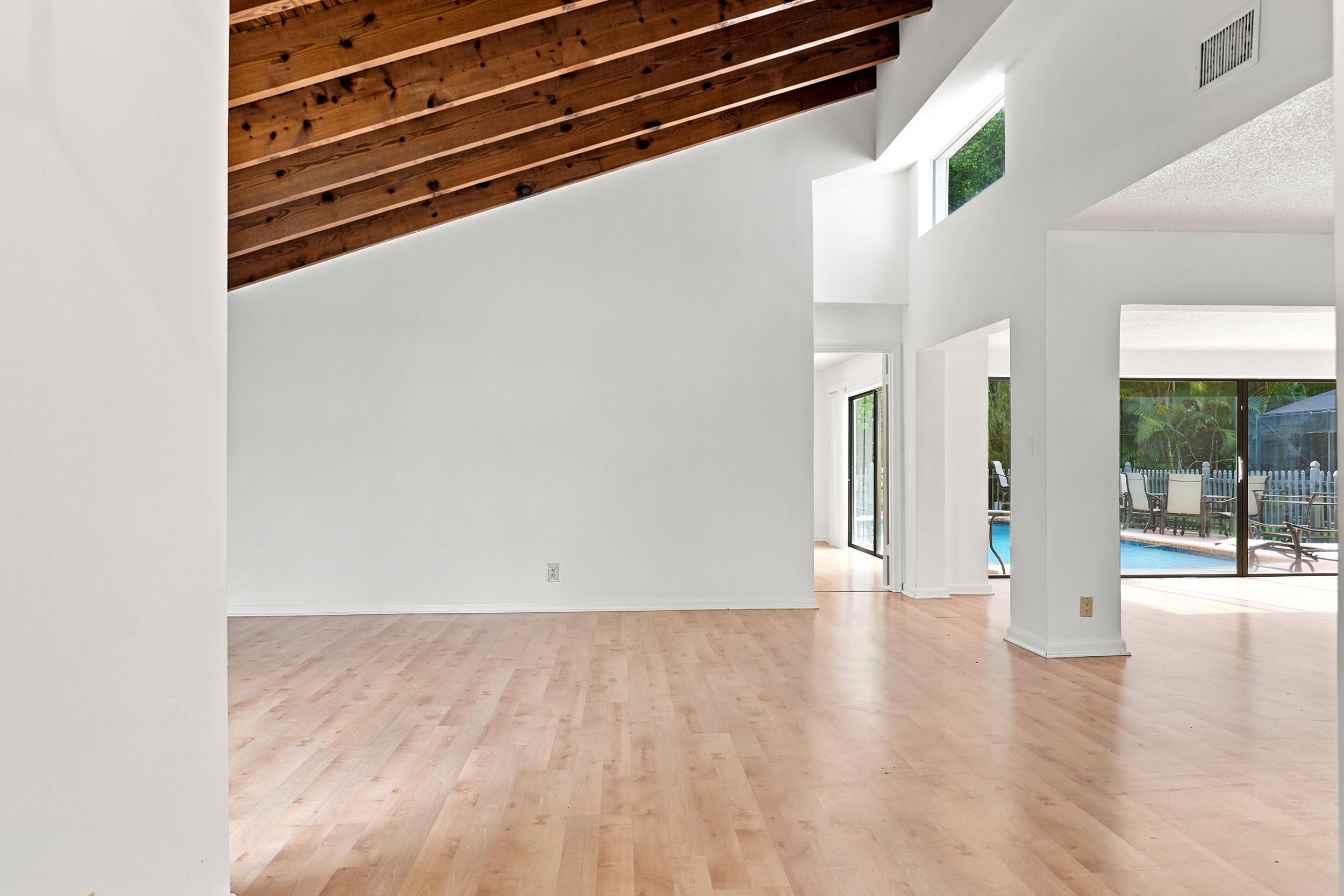 BOCA GREENS 3 - Residential