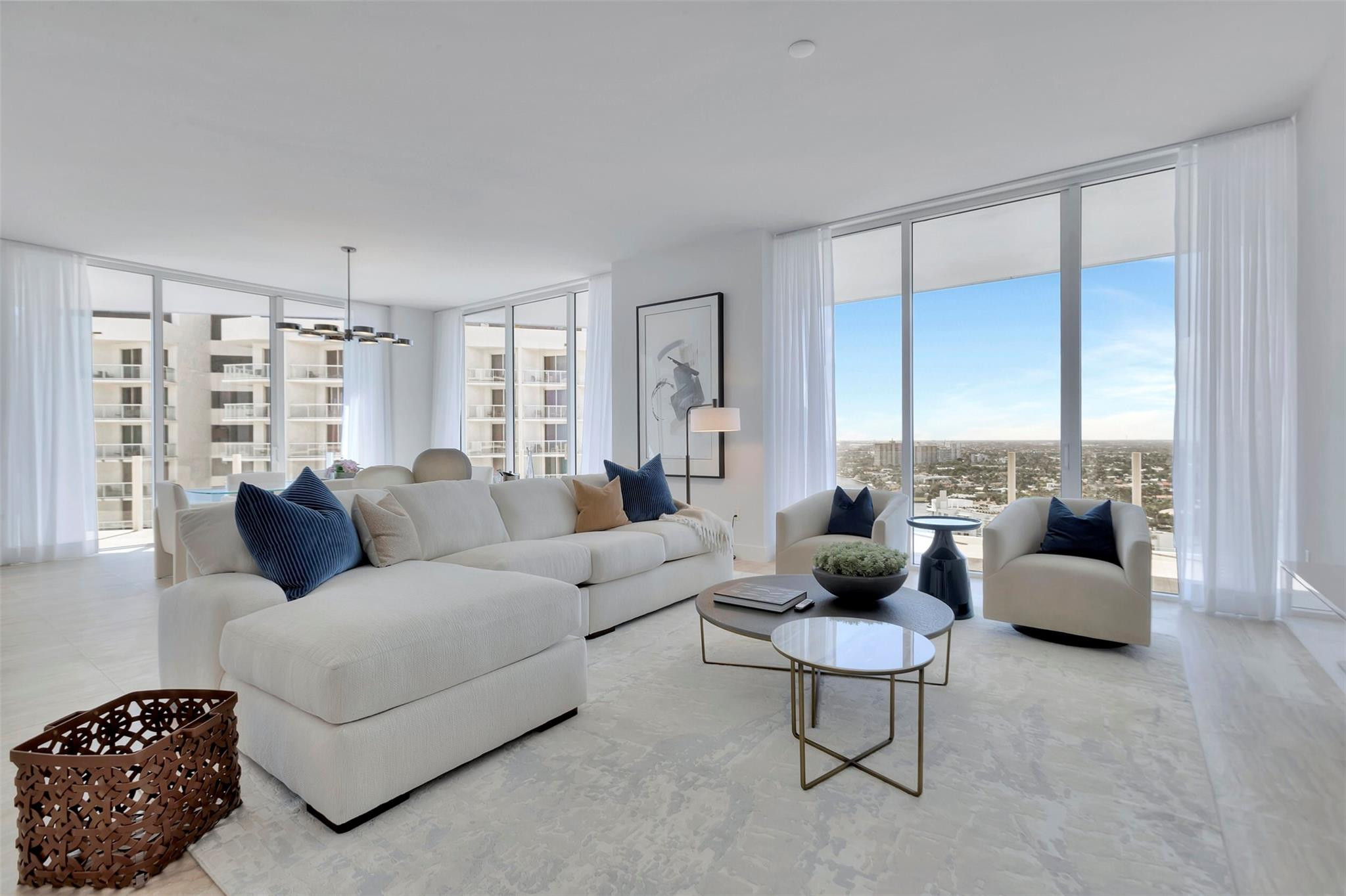 Four Seasons - Residential