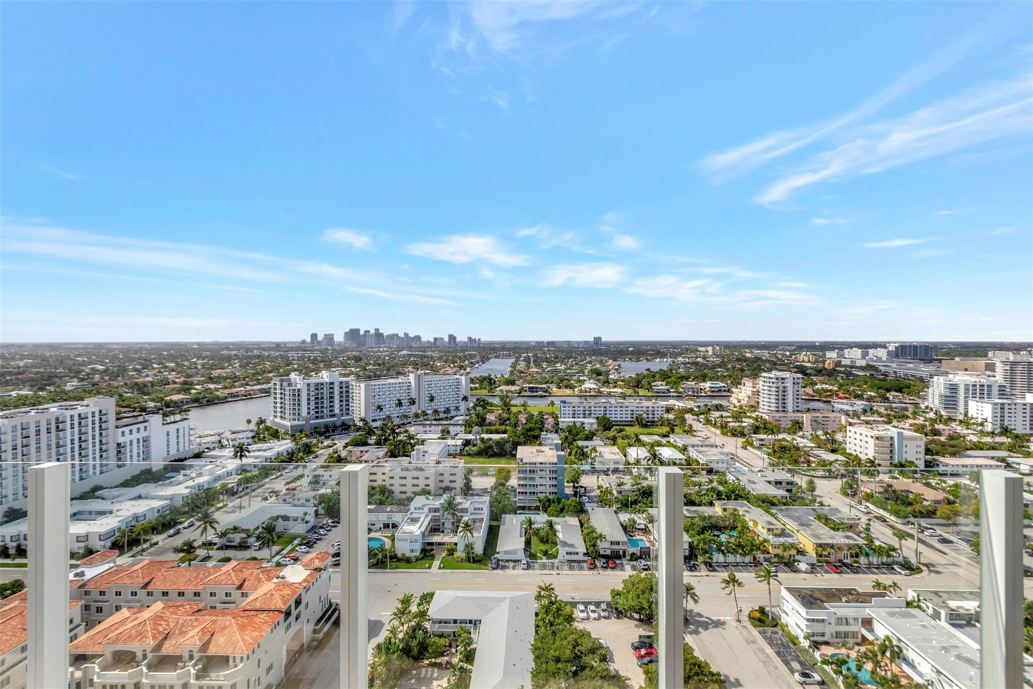 Four Seasons - Residential