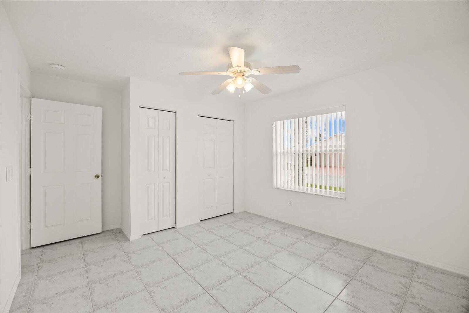 SPANISH LAKES FAIRWAYS NE PHASE - Residential