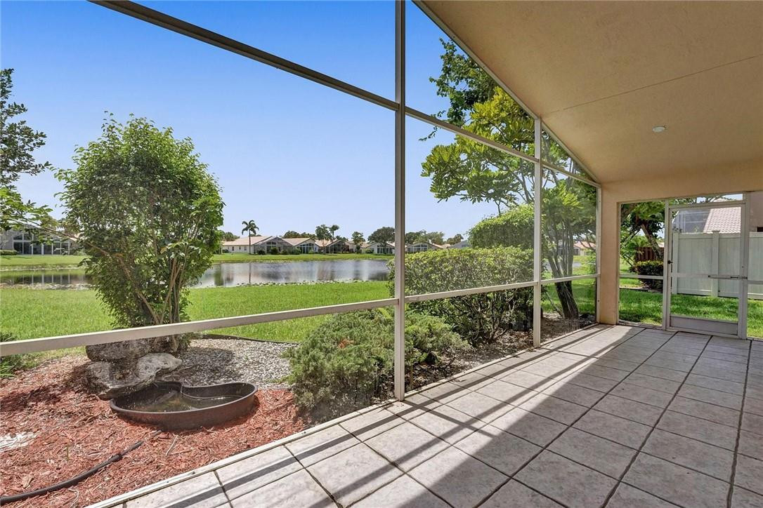 LAKERIDGE GREENS AT PIPER - Residential