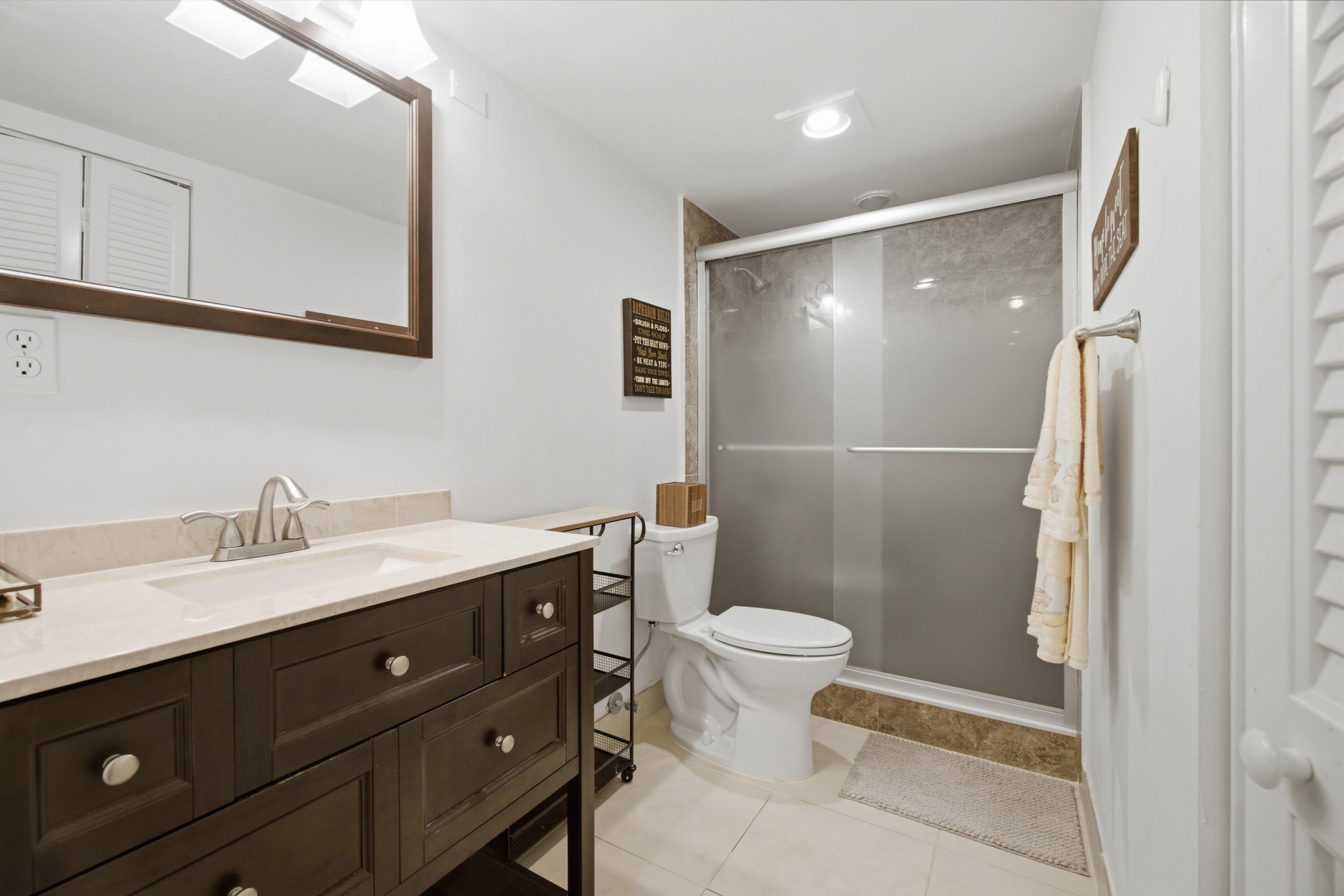 PORTOFINO VILLAGE 1-A CONDO - Residential Lease