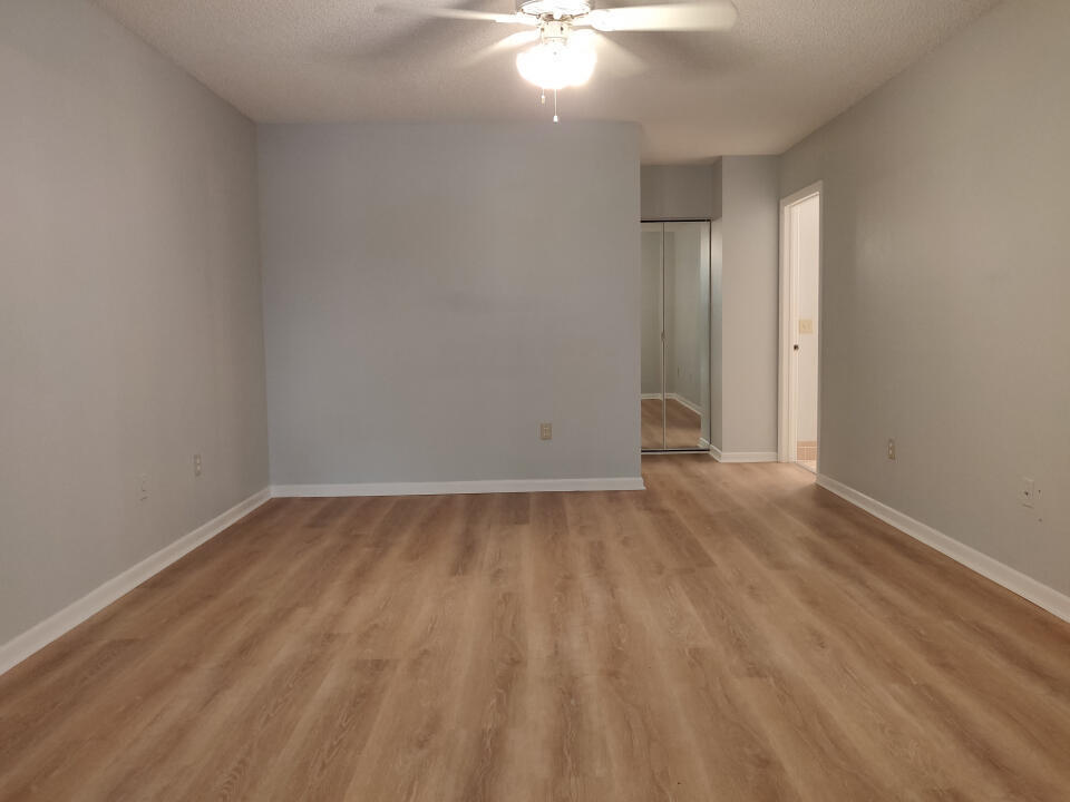 EXCELLENTE VILLAGE A,B,C,D,F, & G CONDO - Residential Lease