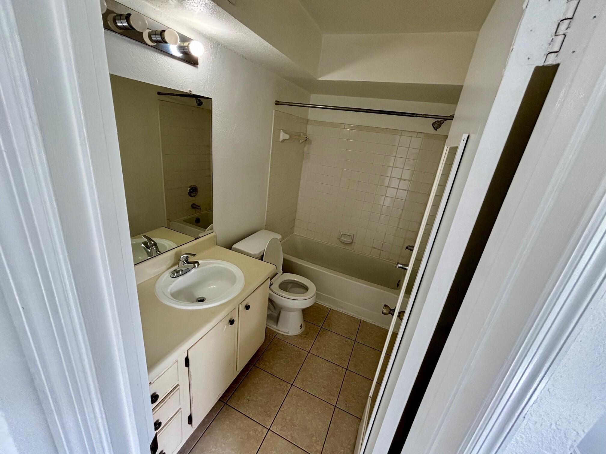 SUNDANCE AT DAVIE CONDO - Residential