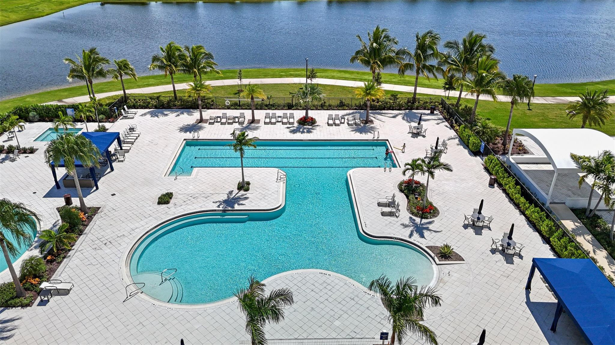 CRESSWIND PALM BEACH - Residential