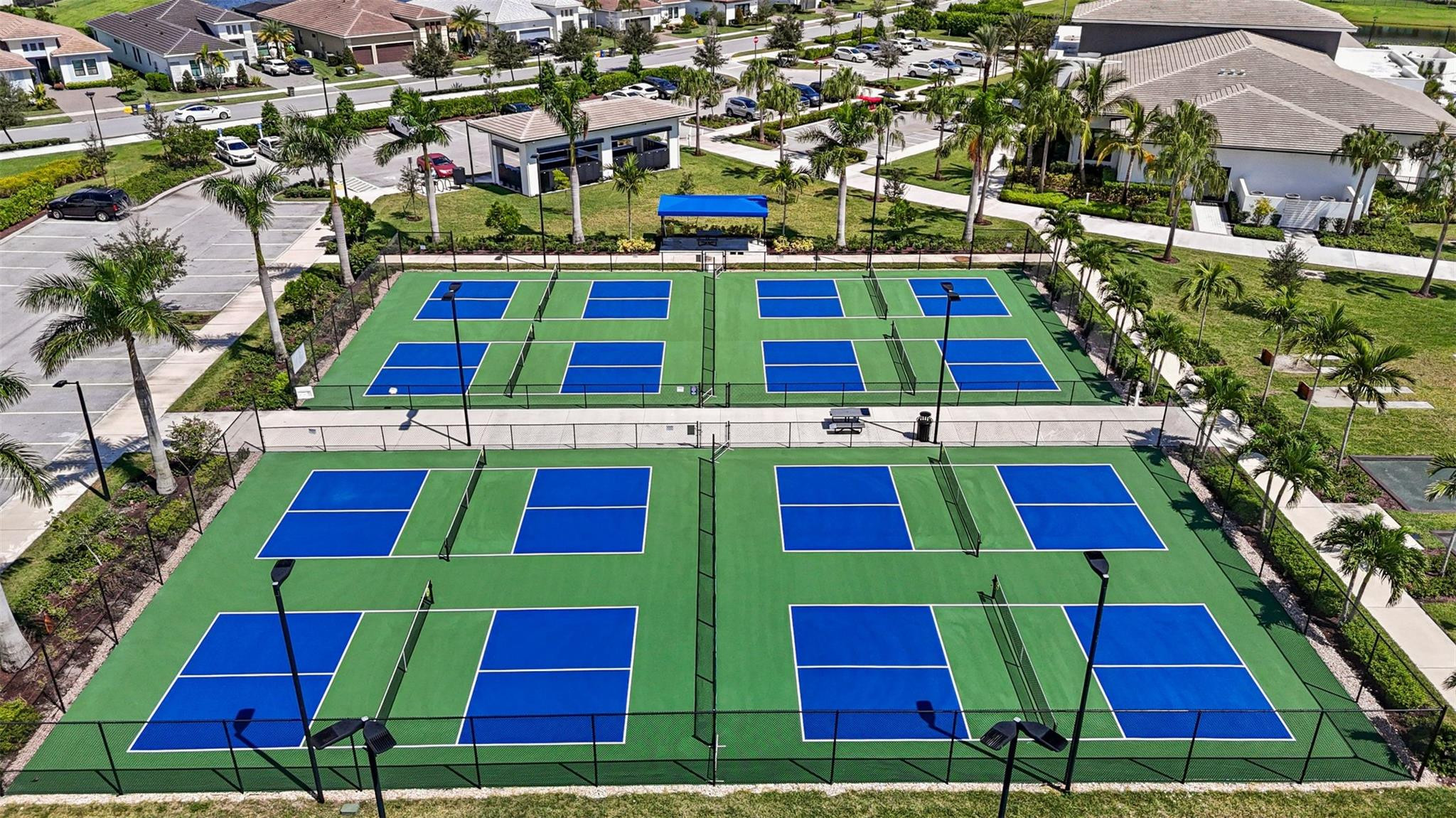 CRESSWIND PALM BEACH - Residential