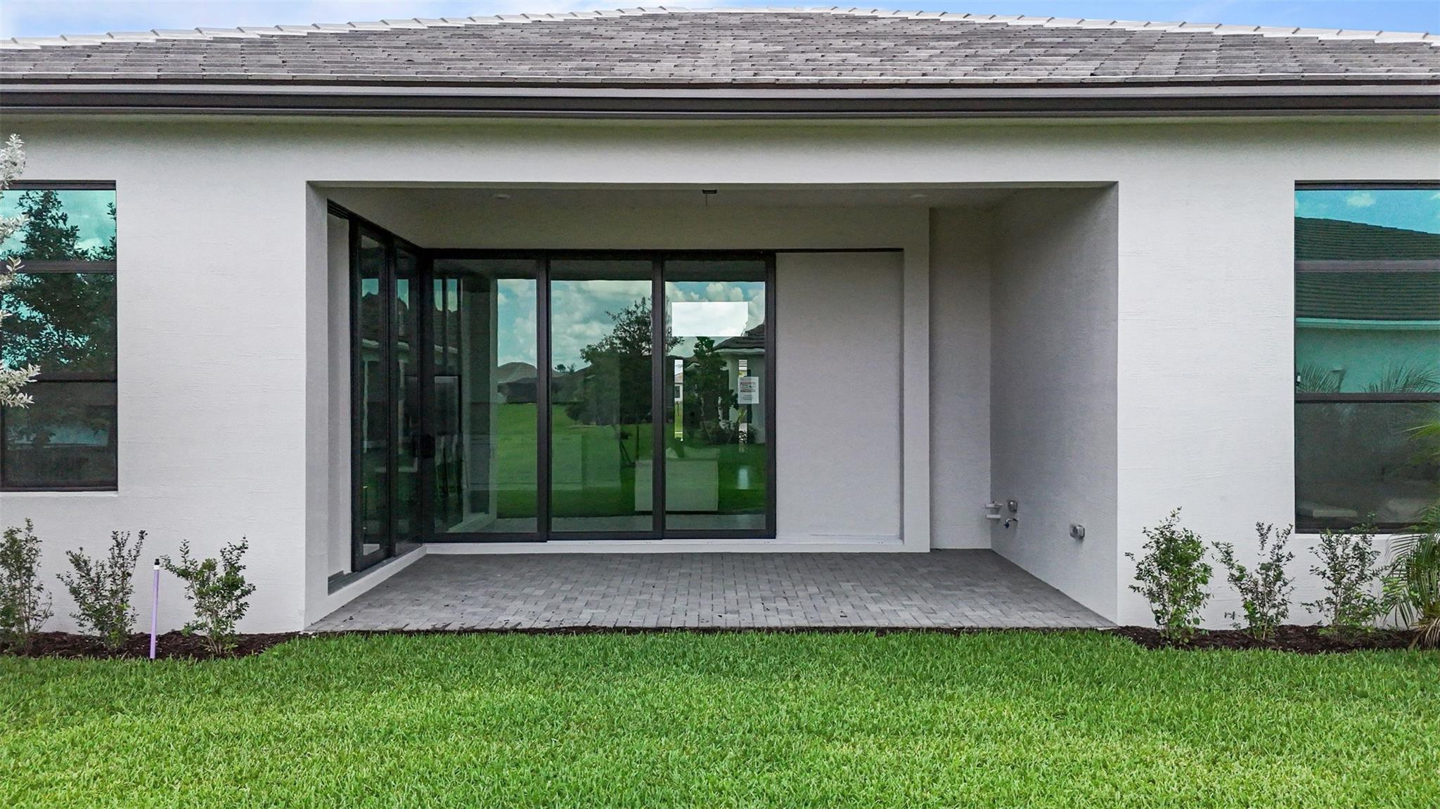 CRESSWIND PALM BEACH - Residential