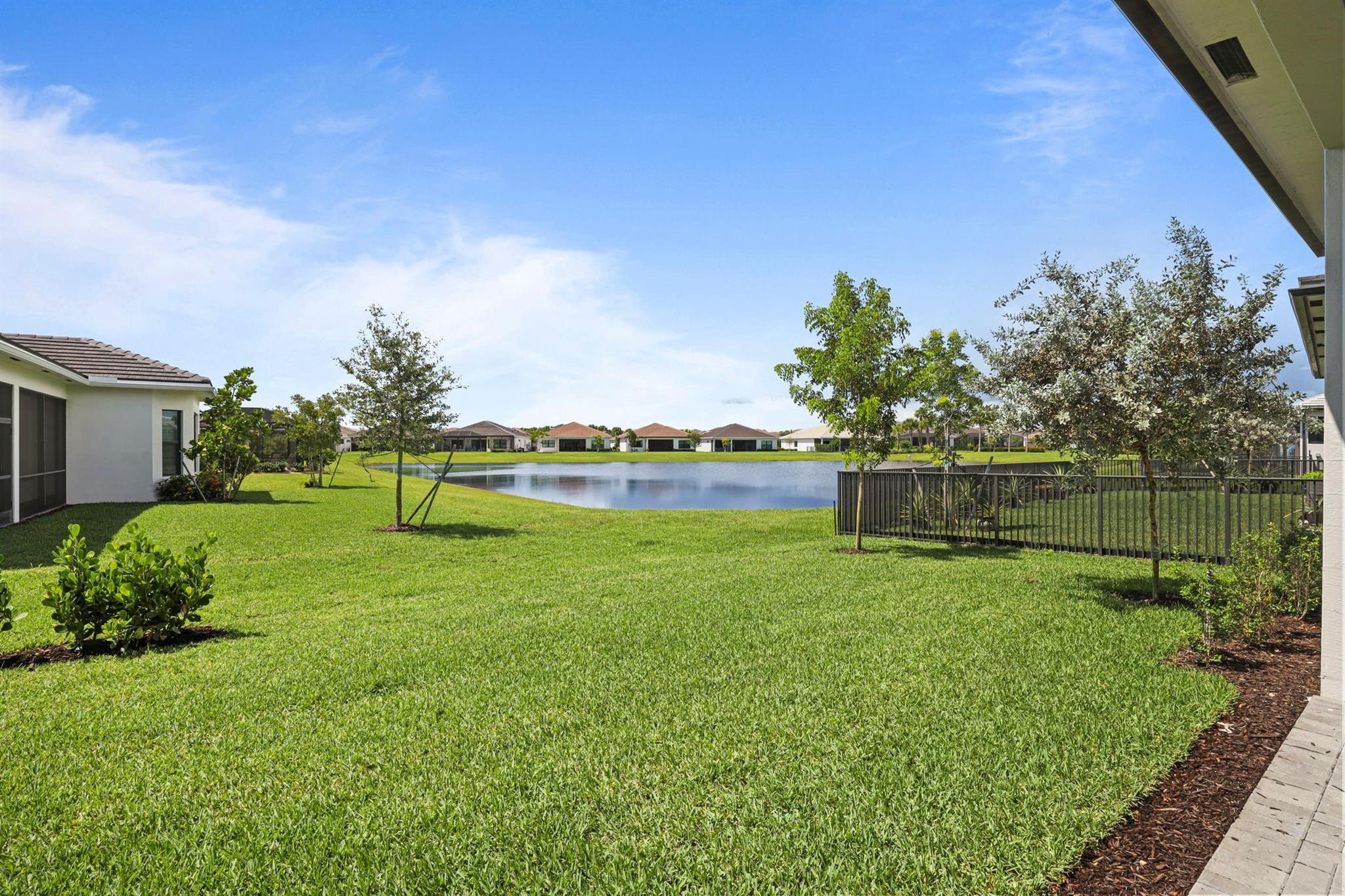 CRESSWIND PALM BEACH - Residential