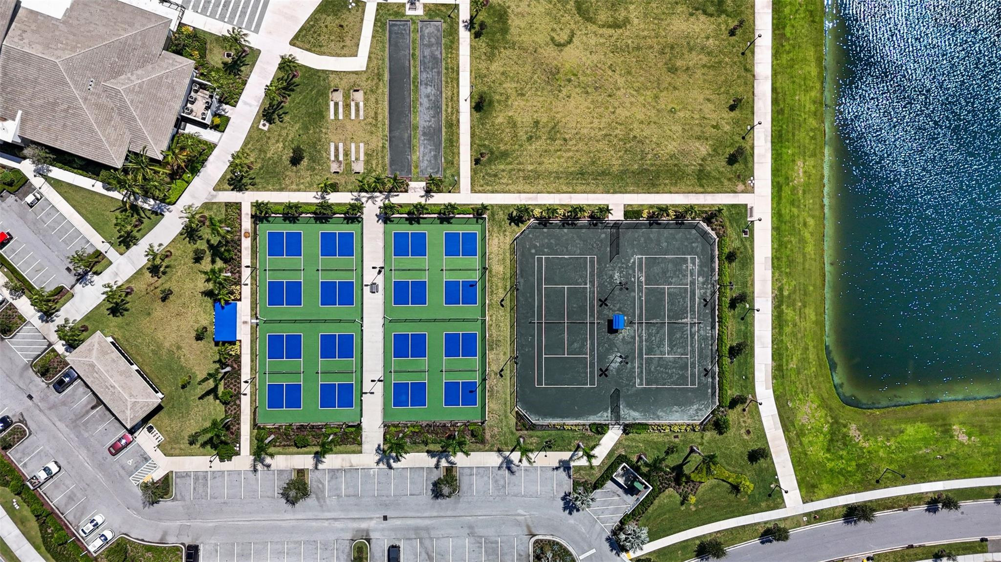 CRESSWIND PALM BEACH - Residential