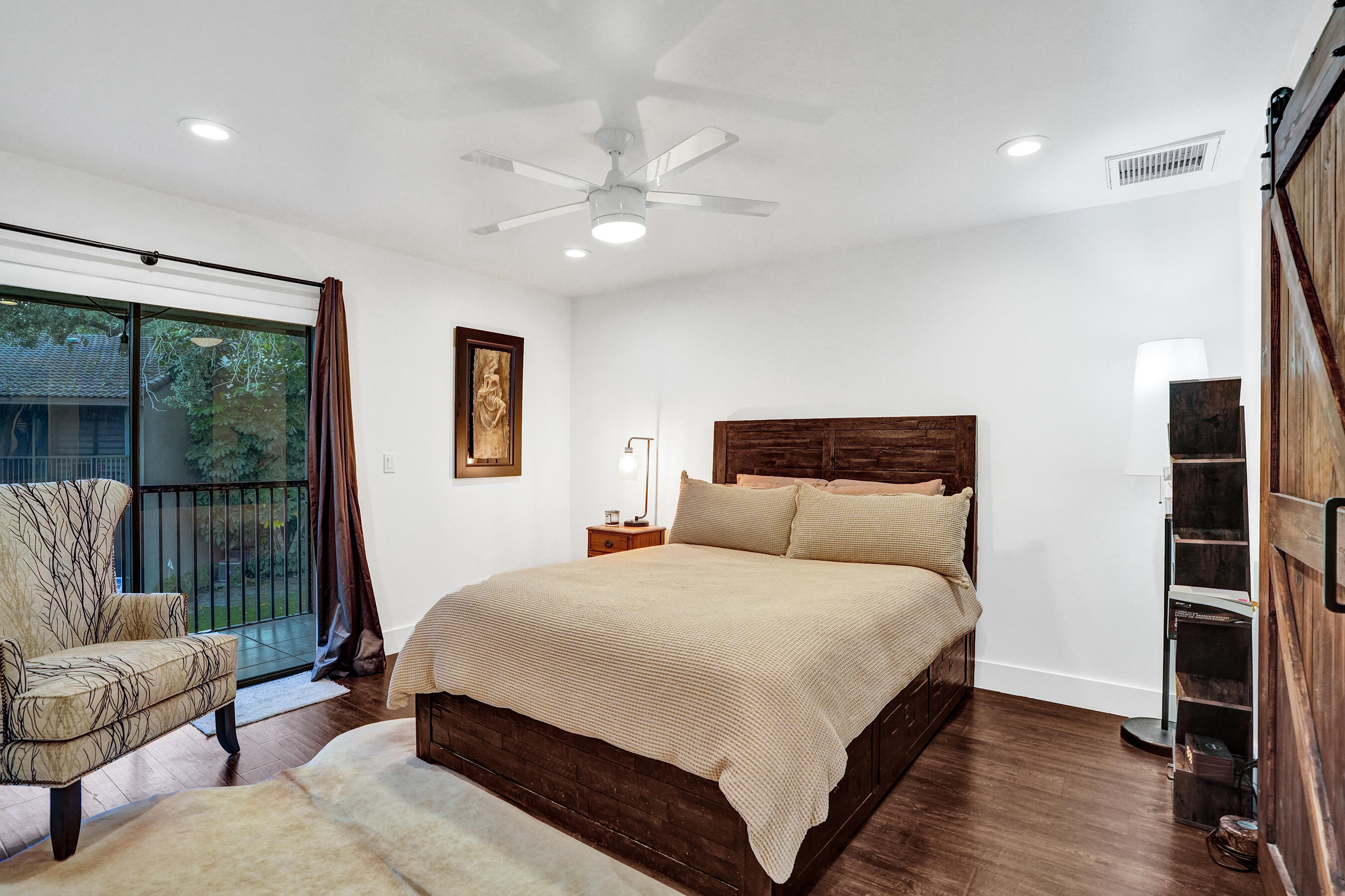 KINGSPORT ESTATES CONDO - Residential
