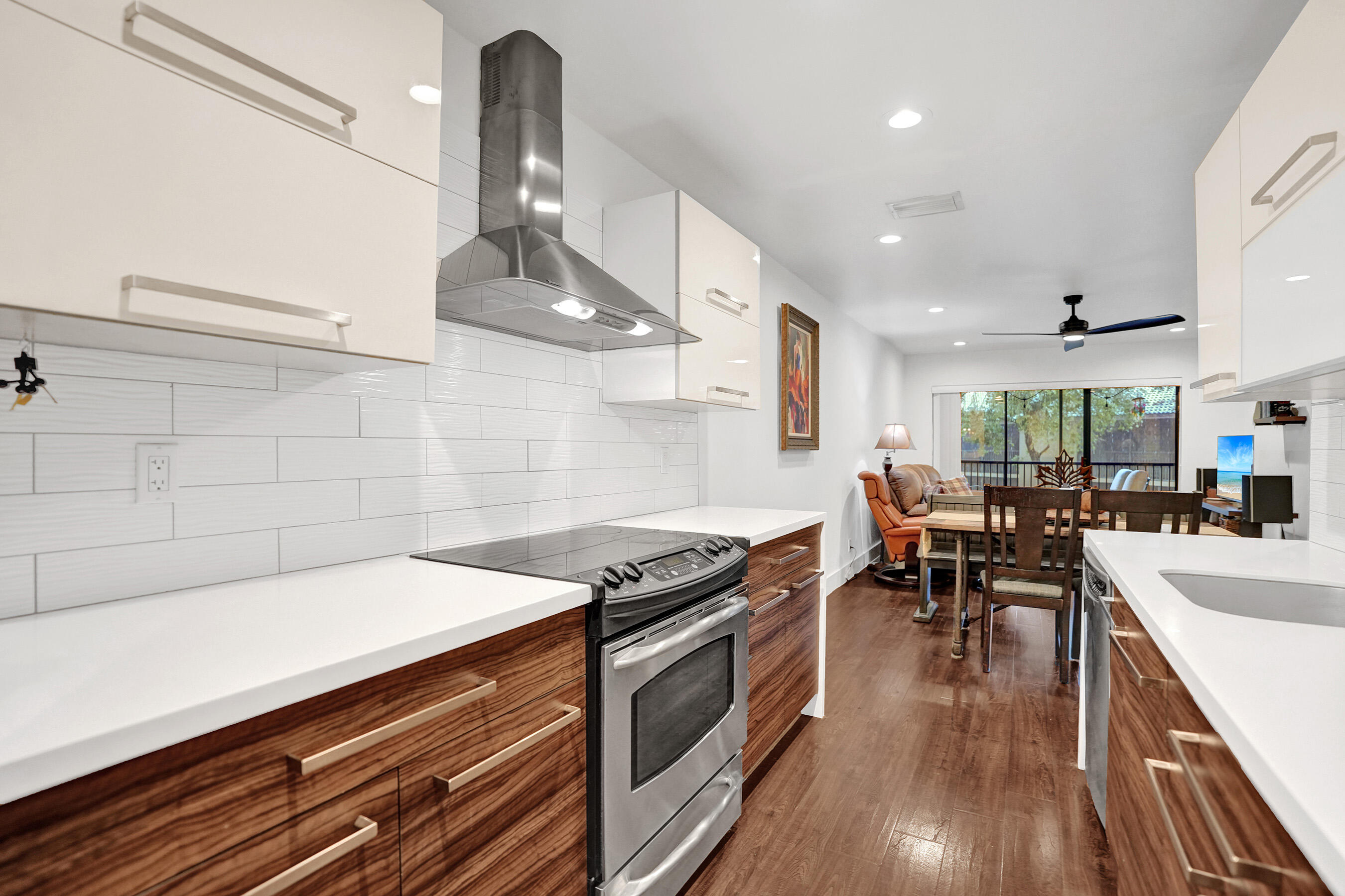 KINGSPORT ESTATES CONDO - Residential