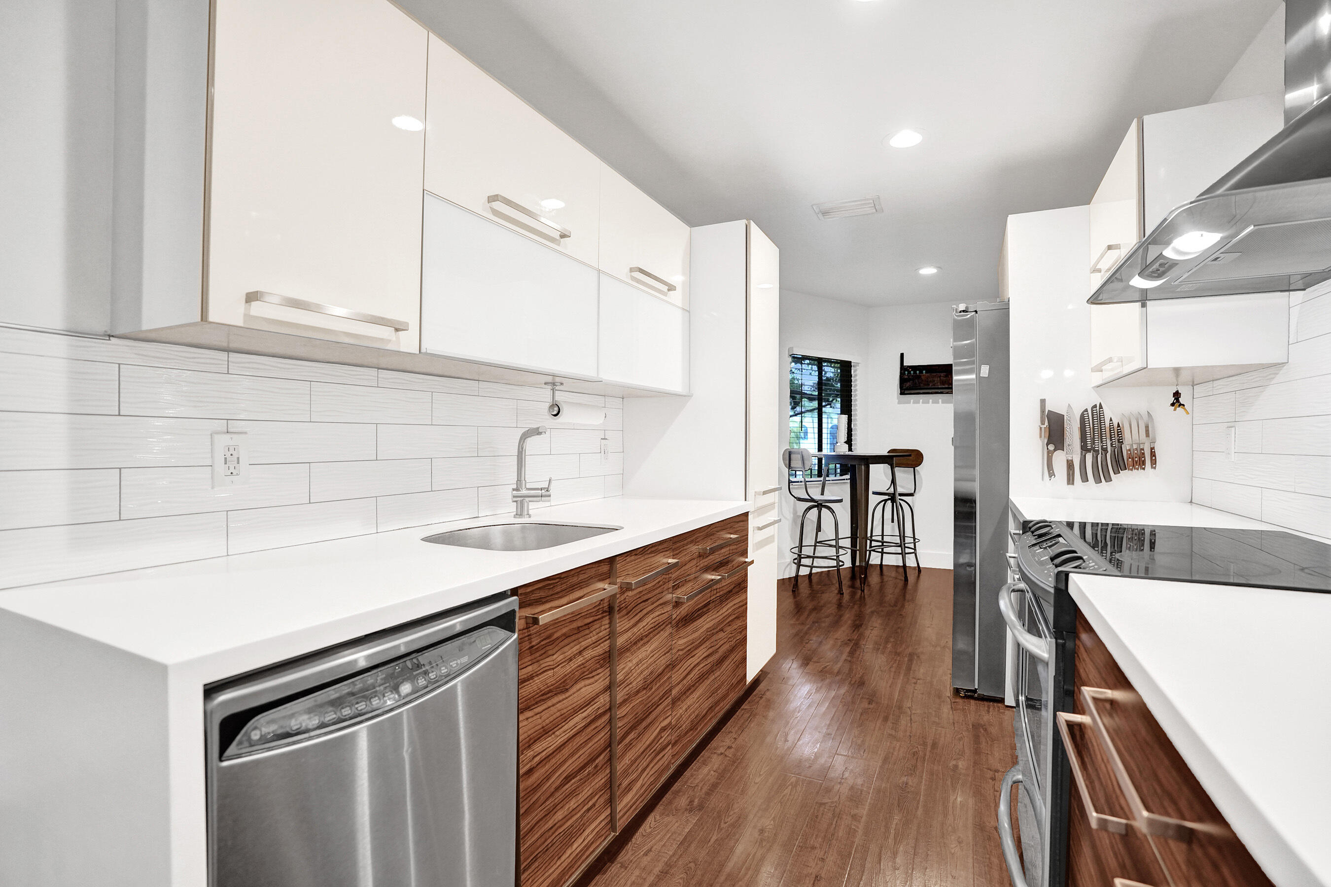 KINGSPORT ESTATES CONDO - Residential