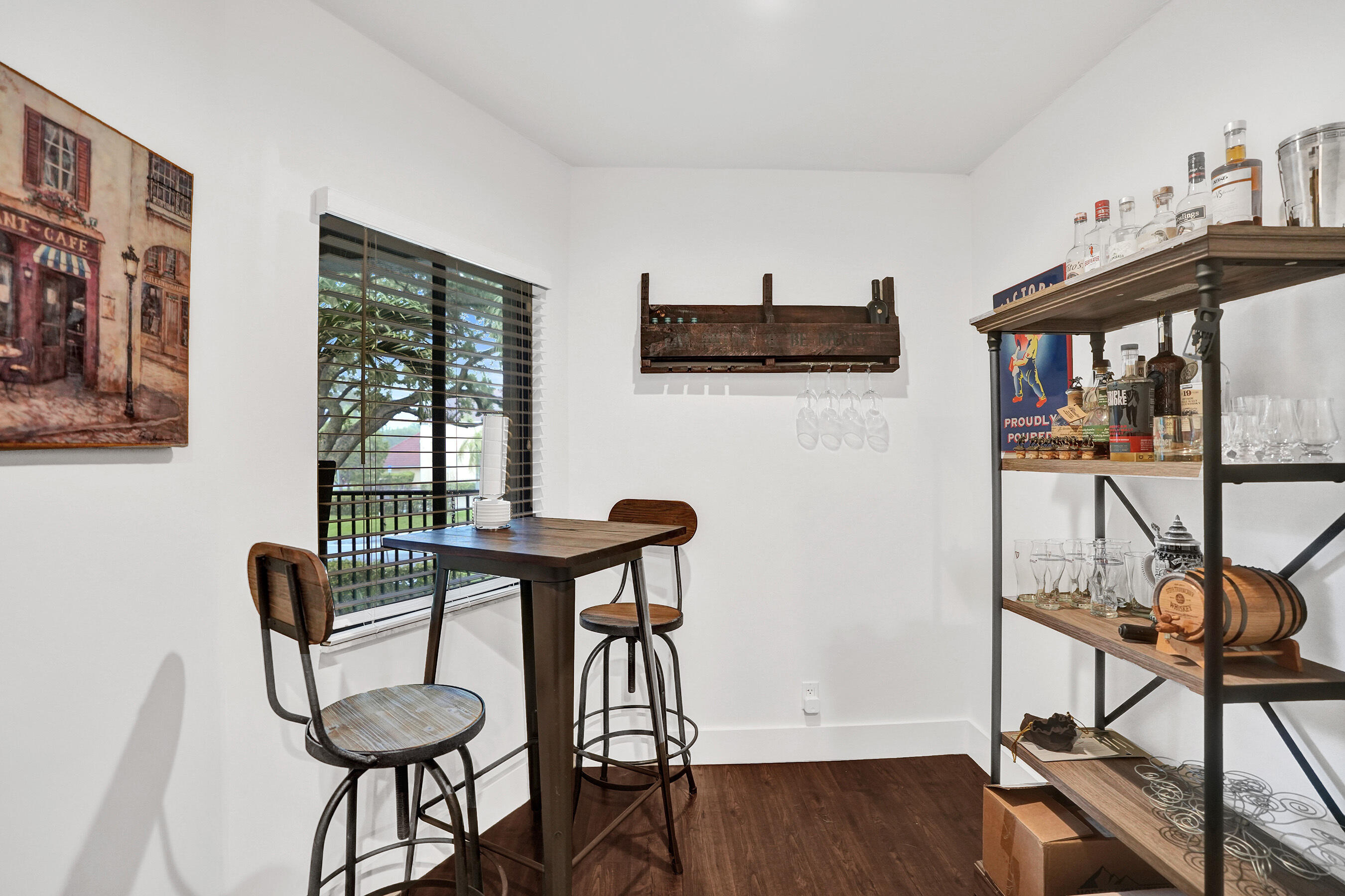 KINGSPORT ESTATES CONDO - Residential