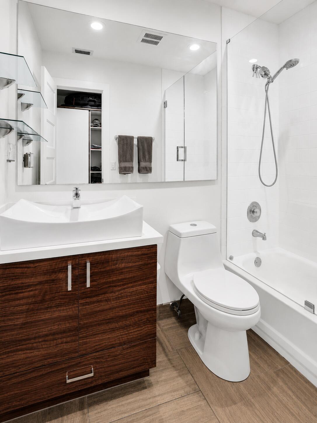 KINGSPORT ESTATES CONDO - Residential