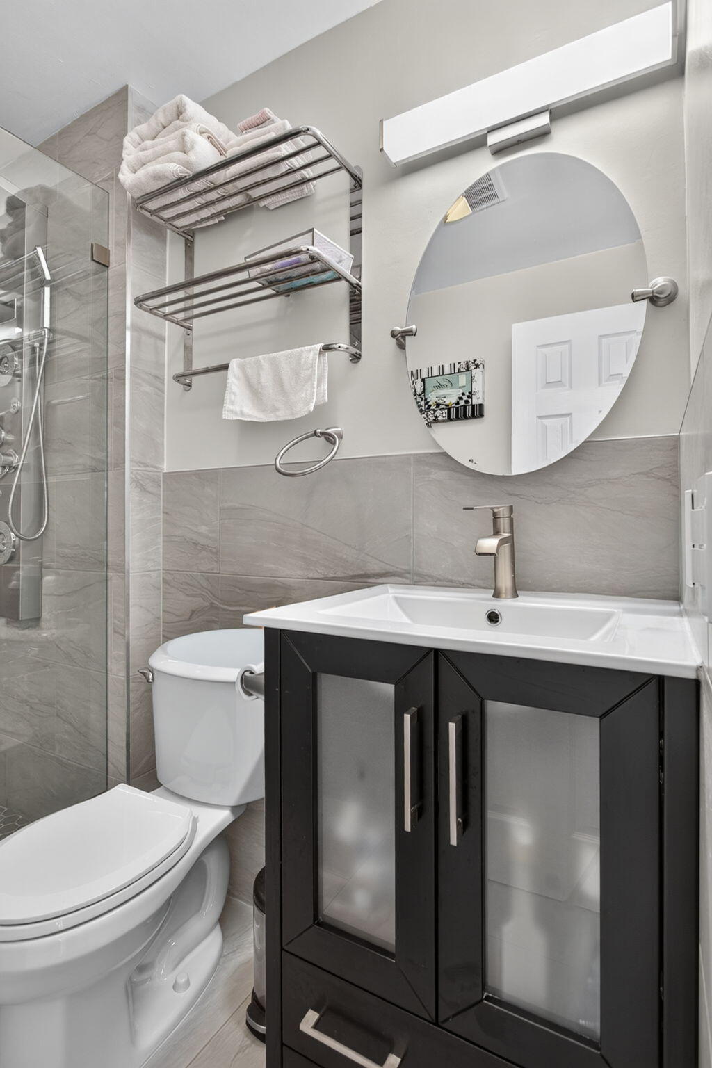 LAGO WEST CLUSTER HOMES - Residential
