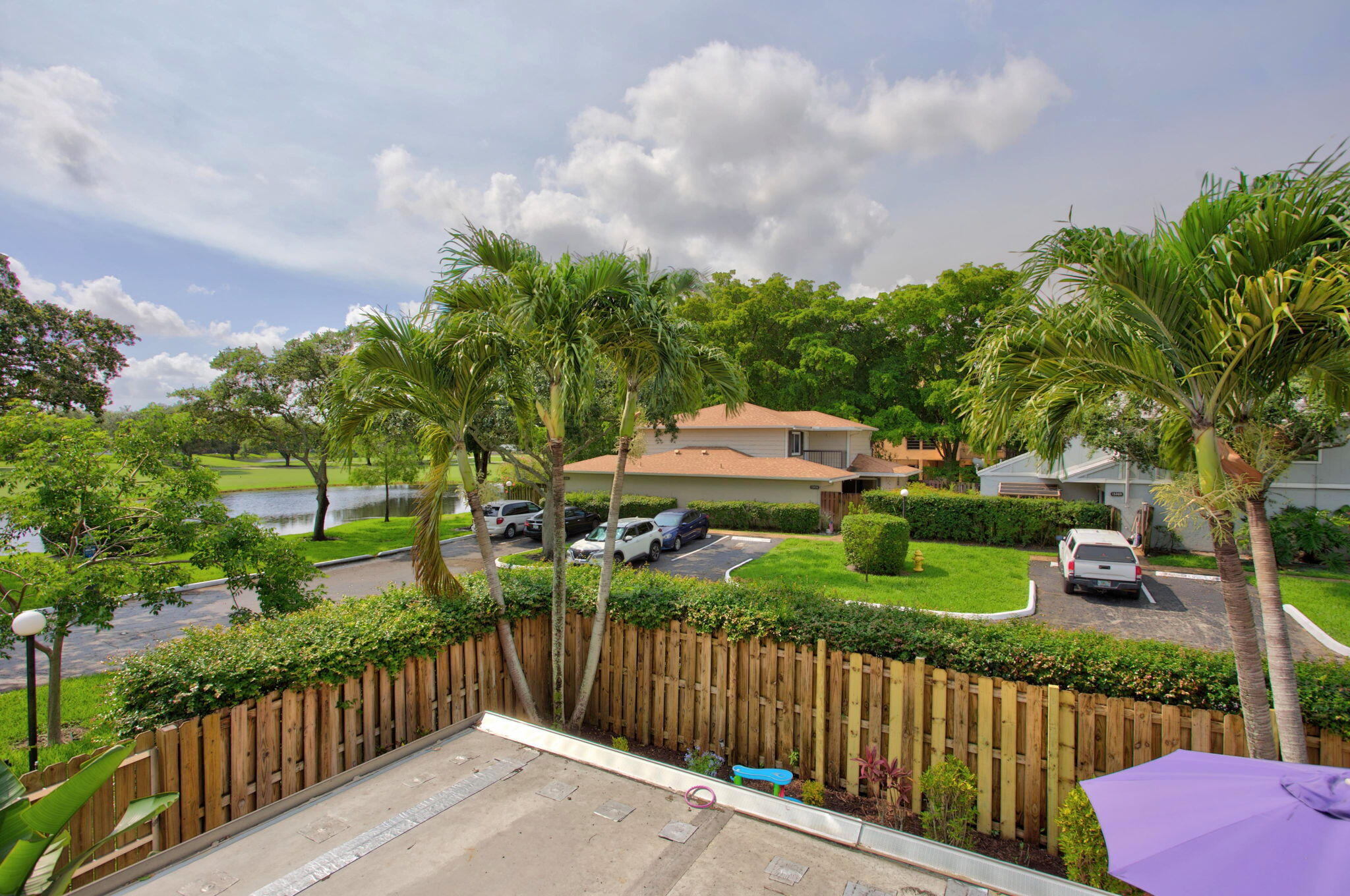 LAGO WEST CLUSTER HOMES - Residential