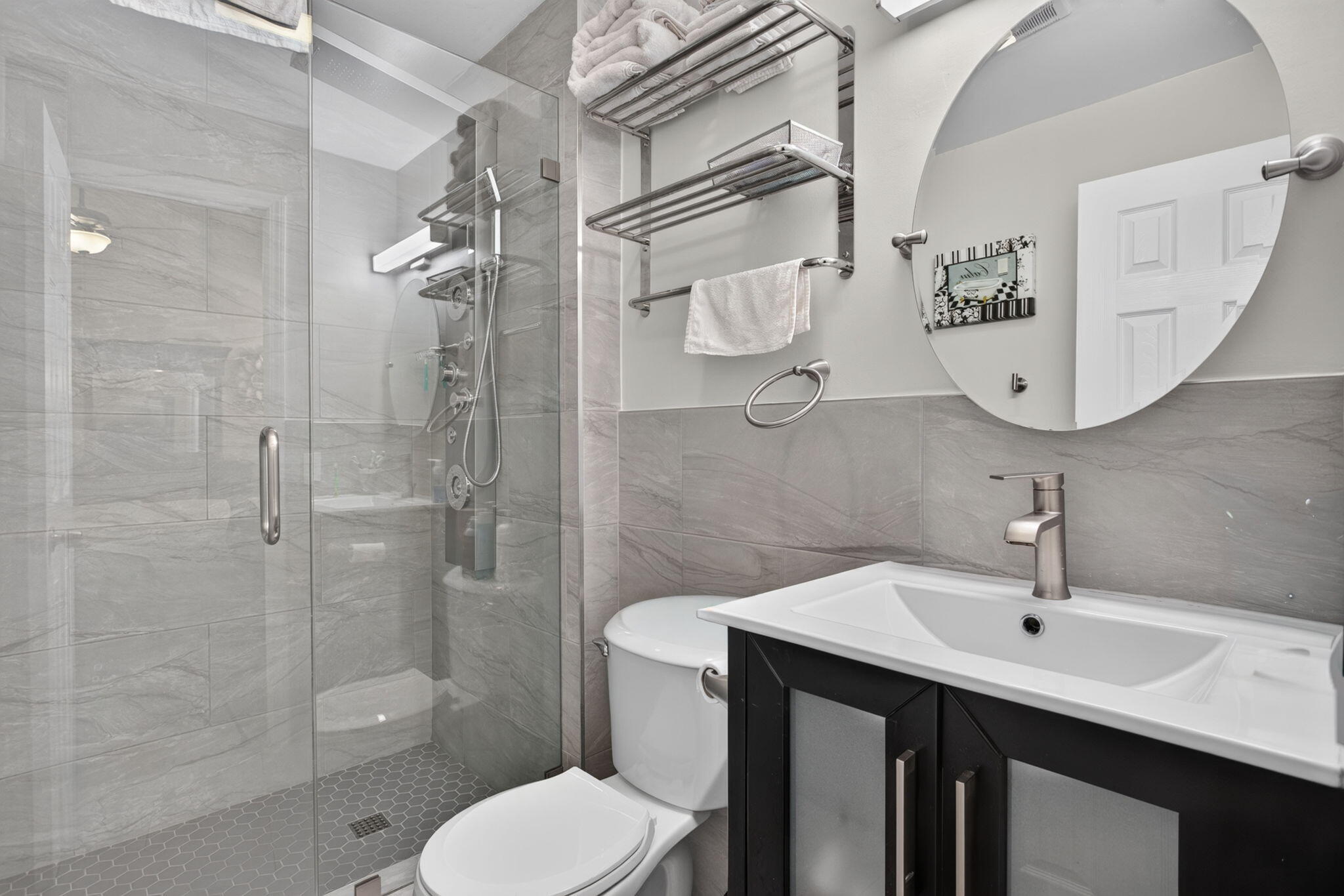 LAGO WEST CLUSTER HOMES - Residential