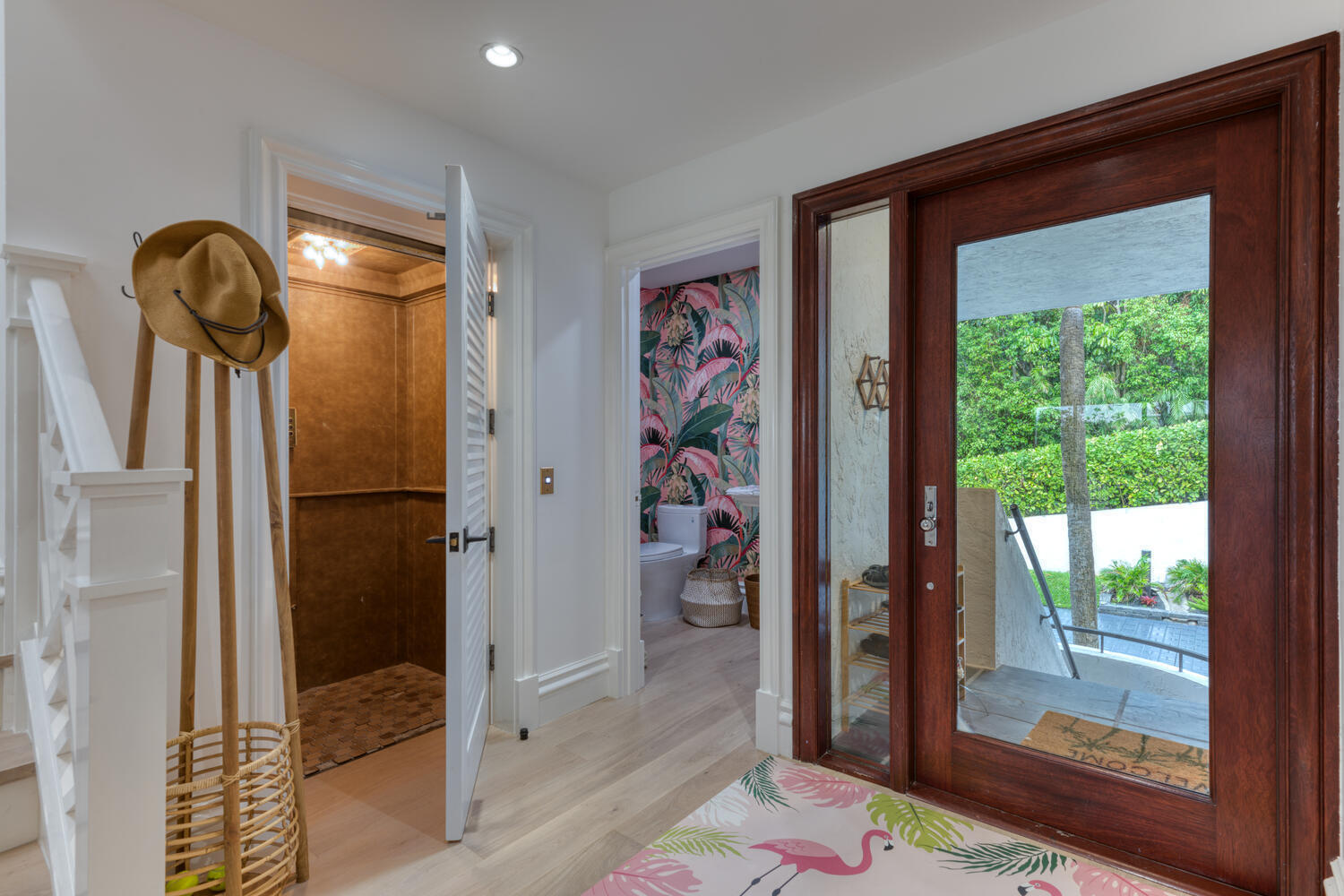 TRES VIDAS OF PALM BEACH - Residential