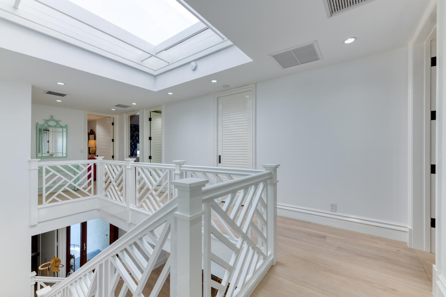 TRES VIDAS OF PALM BEACH - Residential