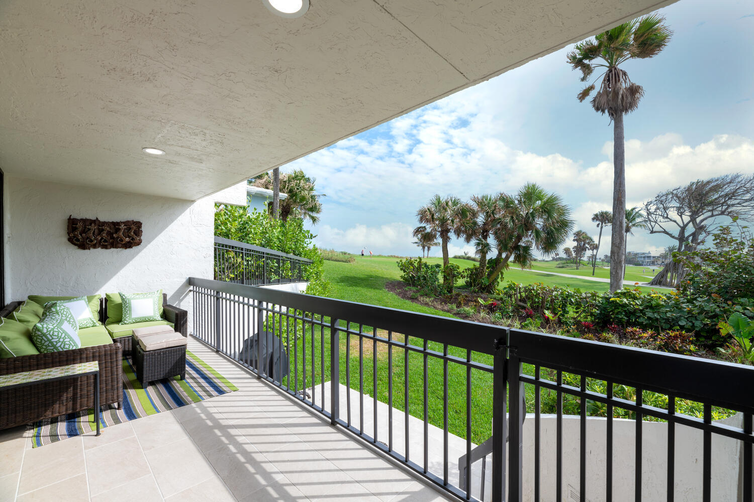 TRES VIDAS OF PALM BEACH - Residential