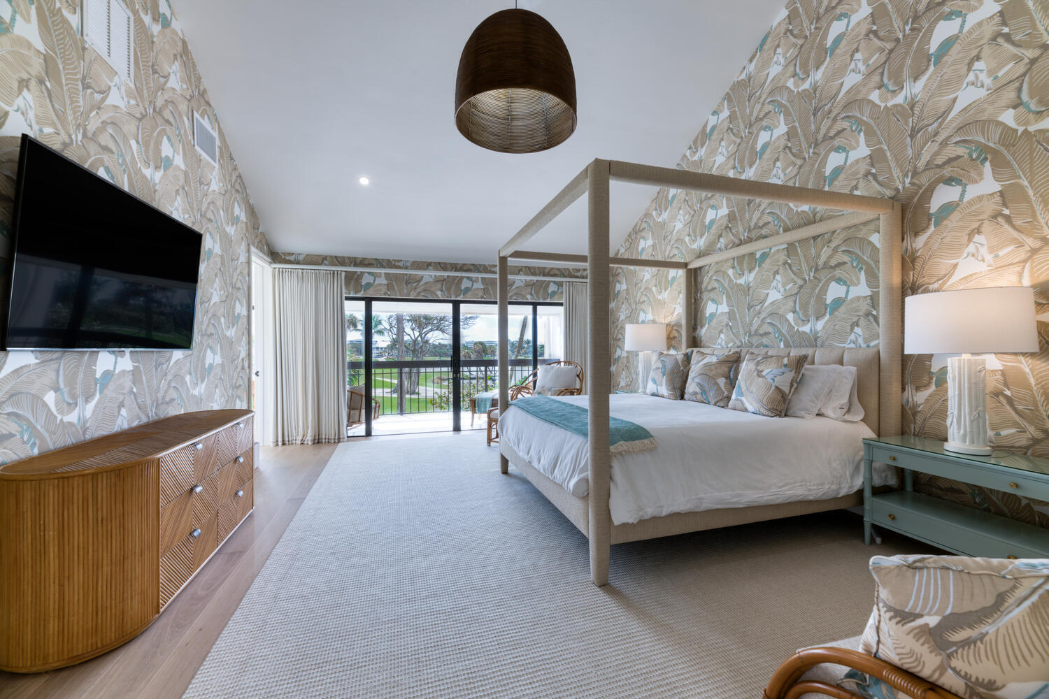 TRES VIDAS OF PALM BEACH - Residential