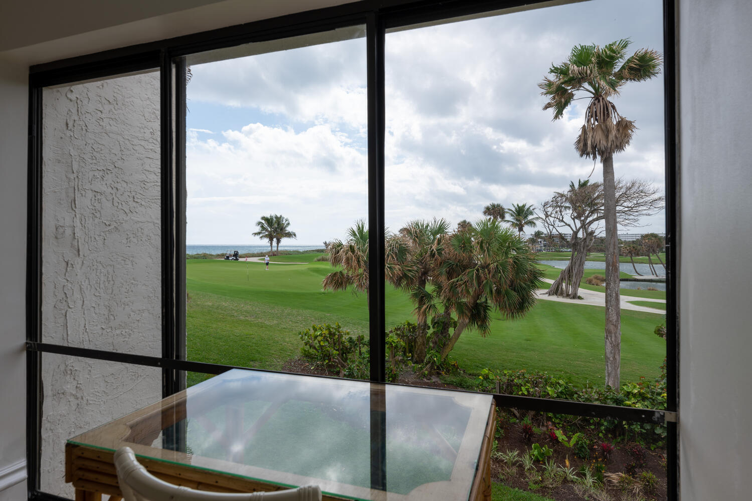 TRES VIDAS OF PALM BEACH - Residential