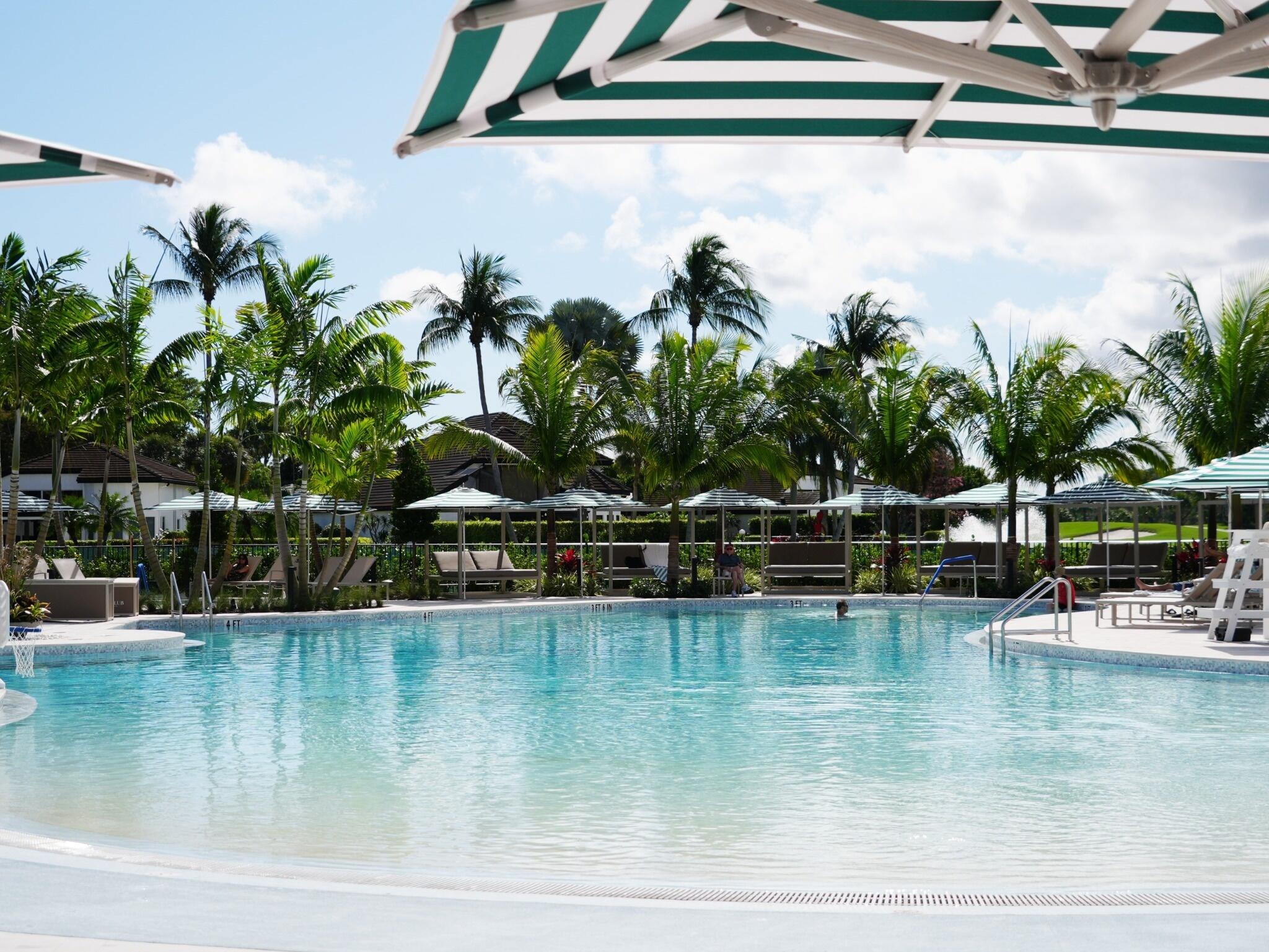 ROYAL PALM COVE - Residential