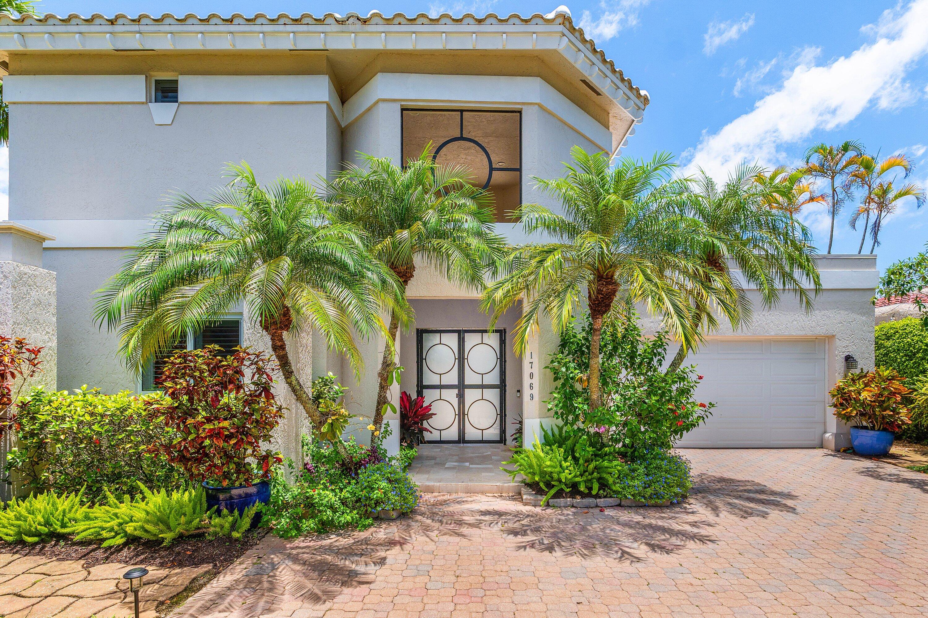ROYAL PALM COVE - Residential