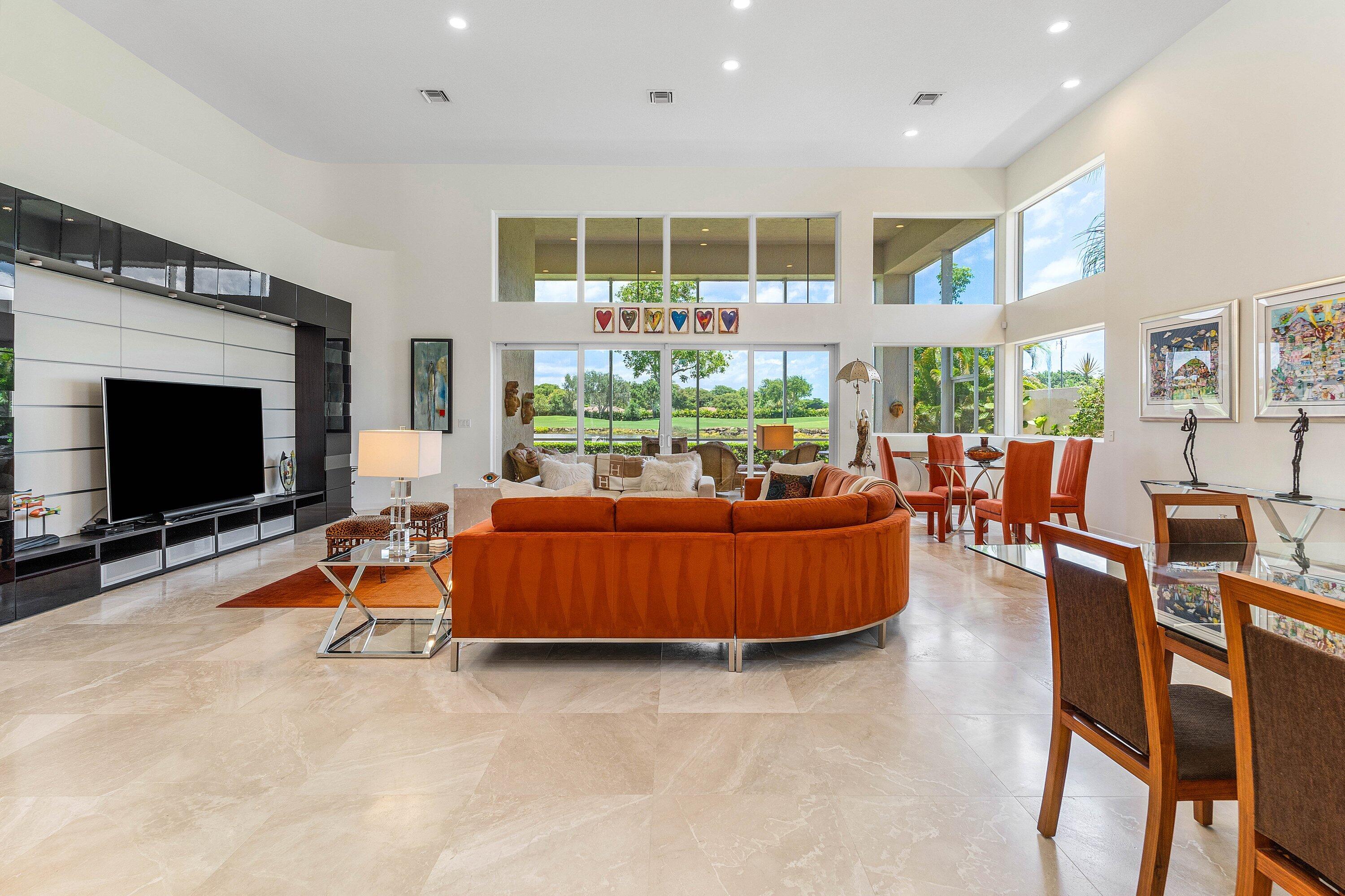 ROYAL PALM COVE - Residential