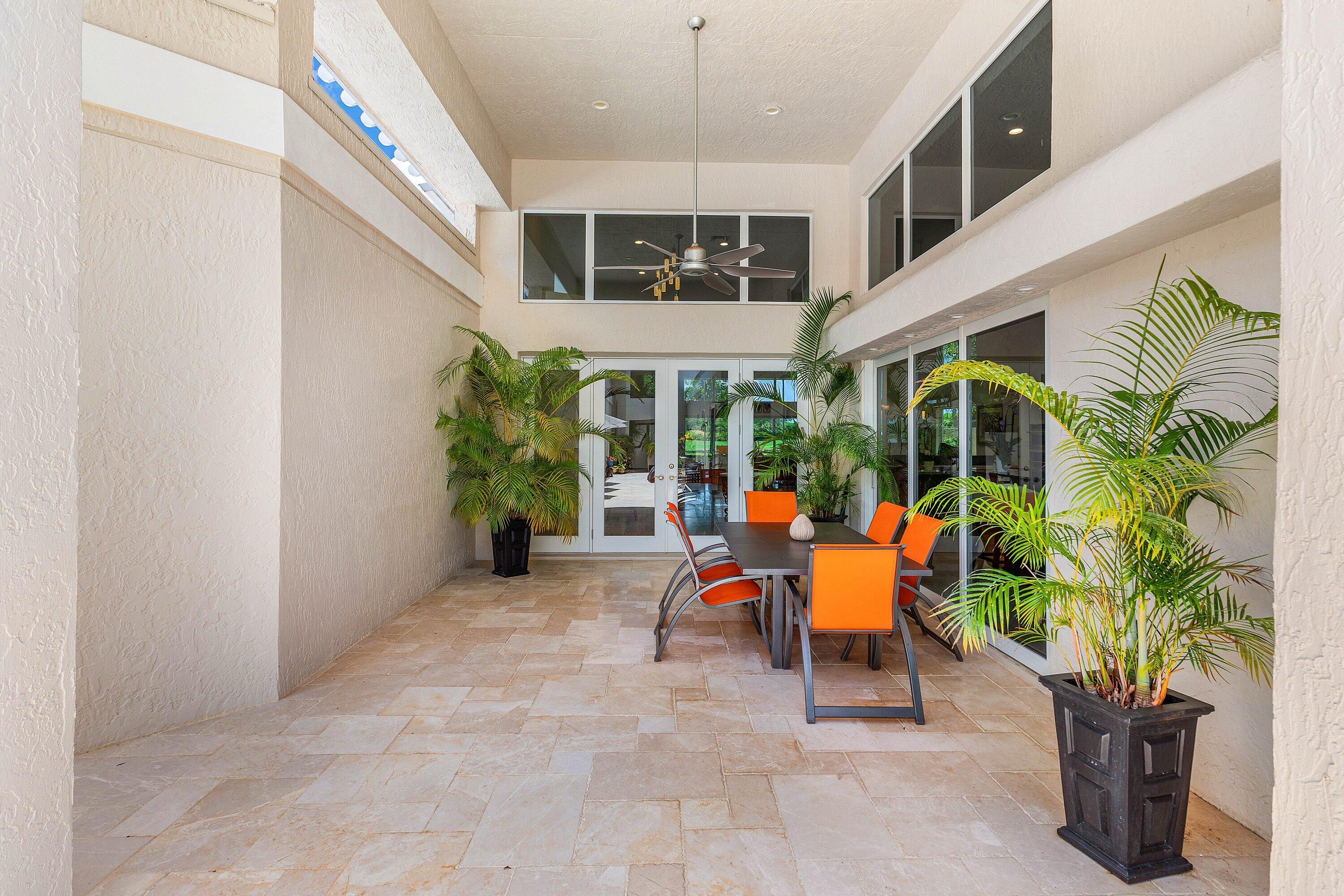 ROYAL PALM COVE - Residential