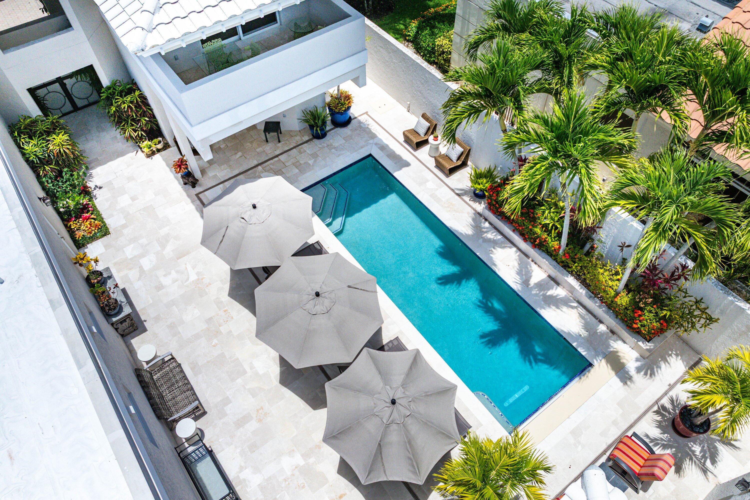 ROYAL PALM COVE - Residential