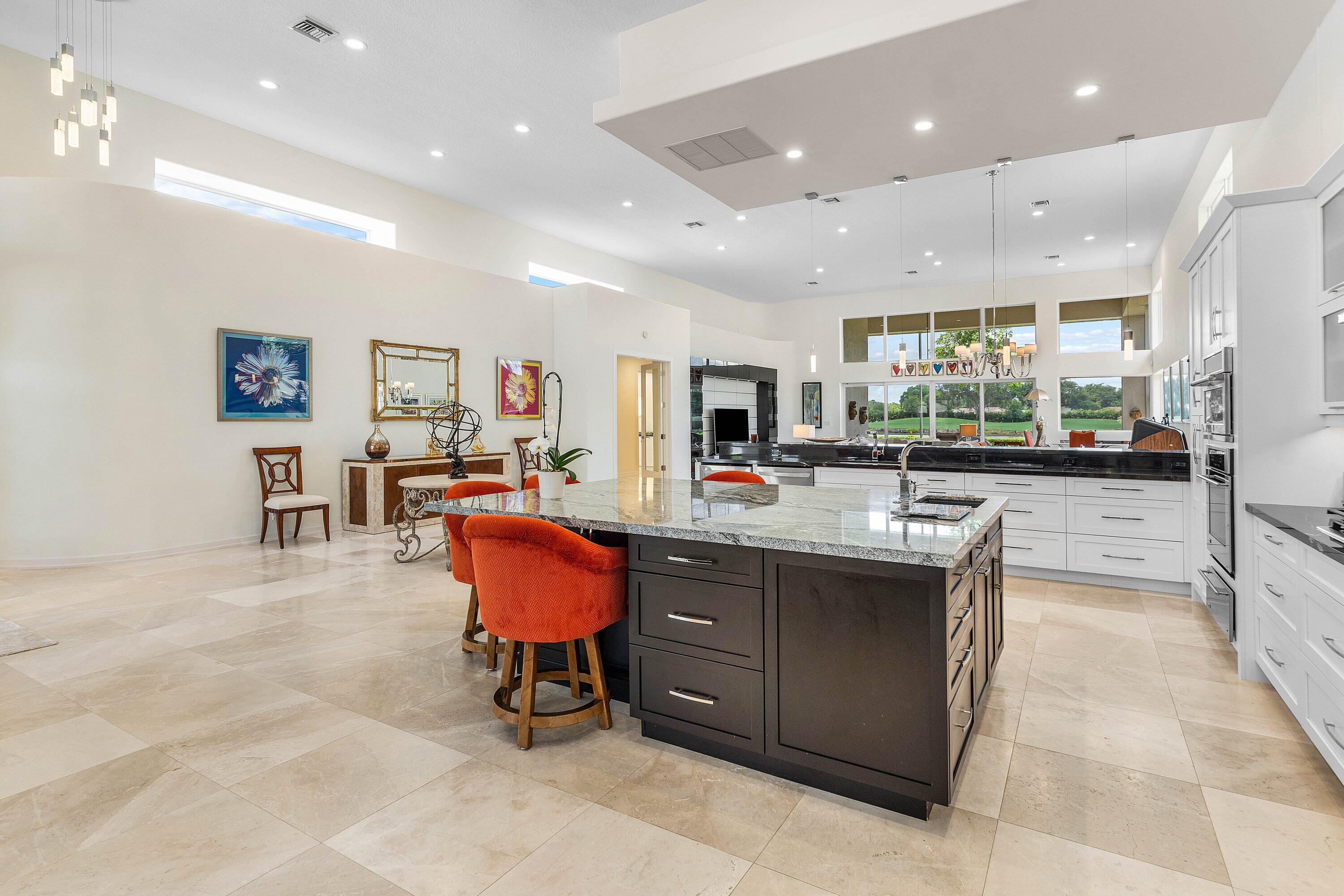 ROYAL PALM COVE - Residential