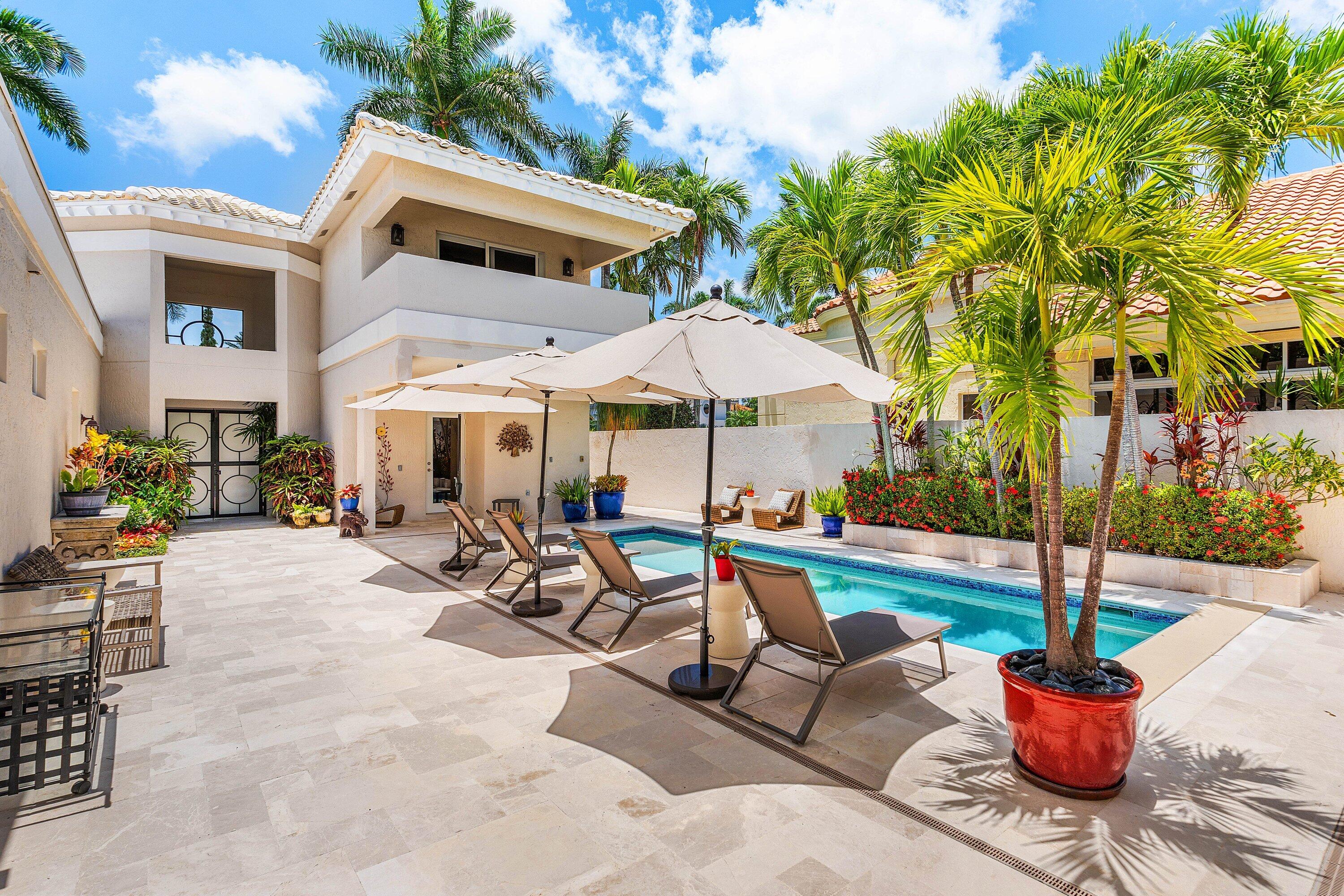 ROYAL PALM COVE - Residential