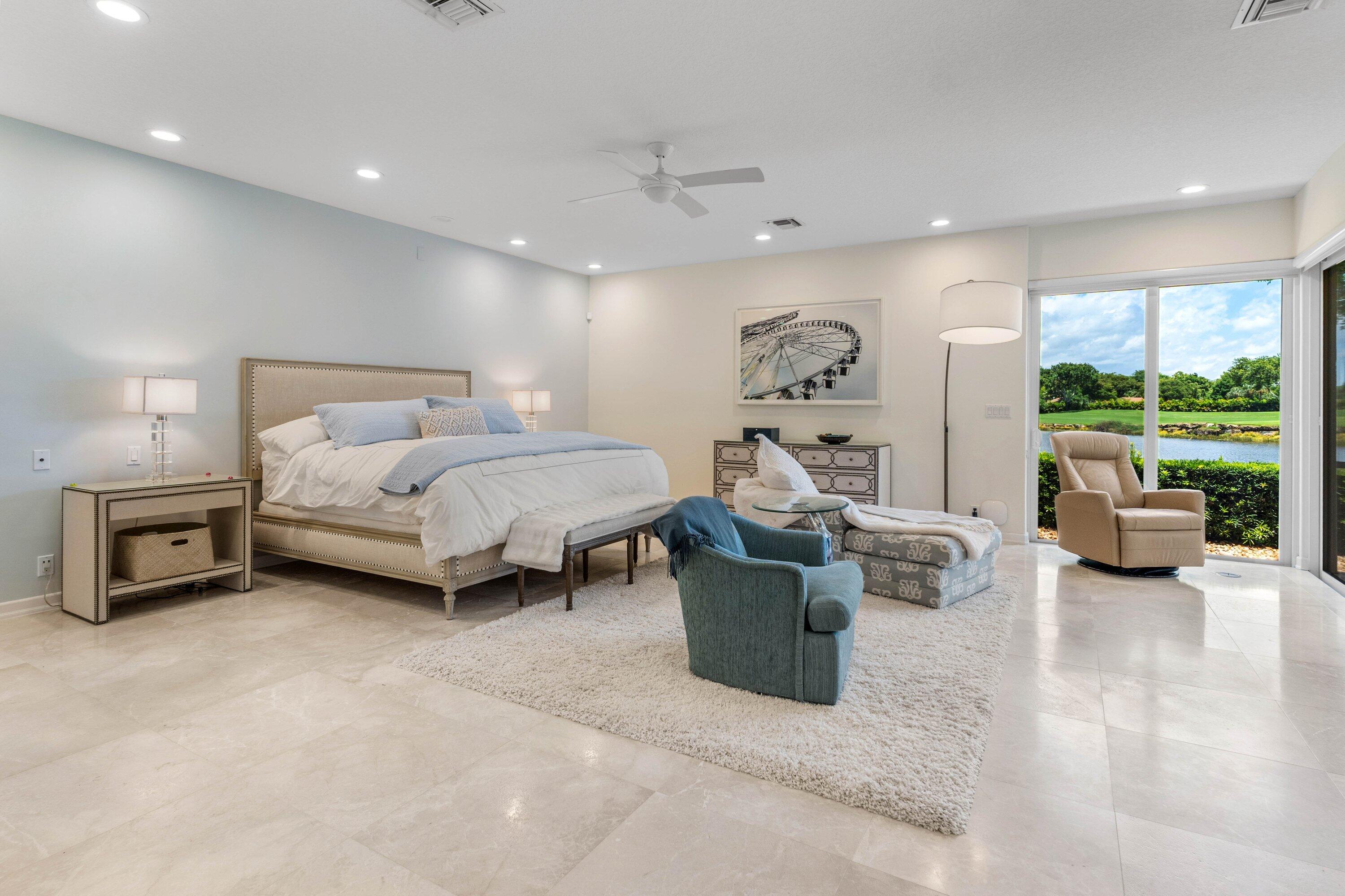 ROYAL PALM COVE - Residential