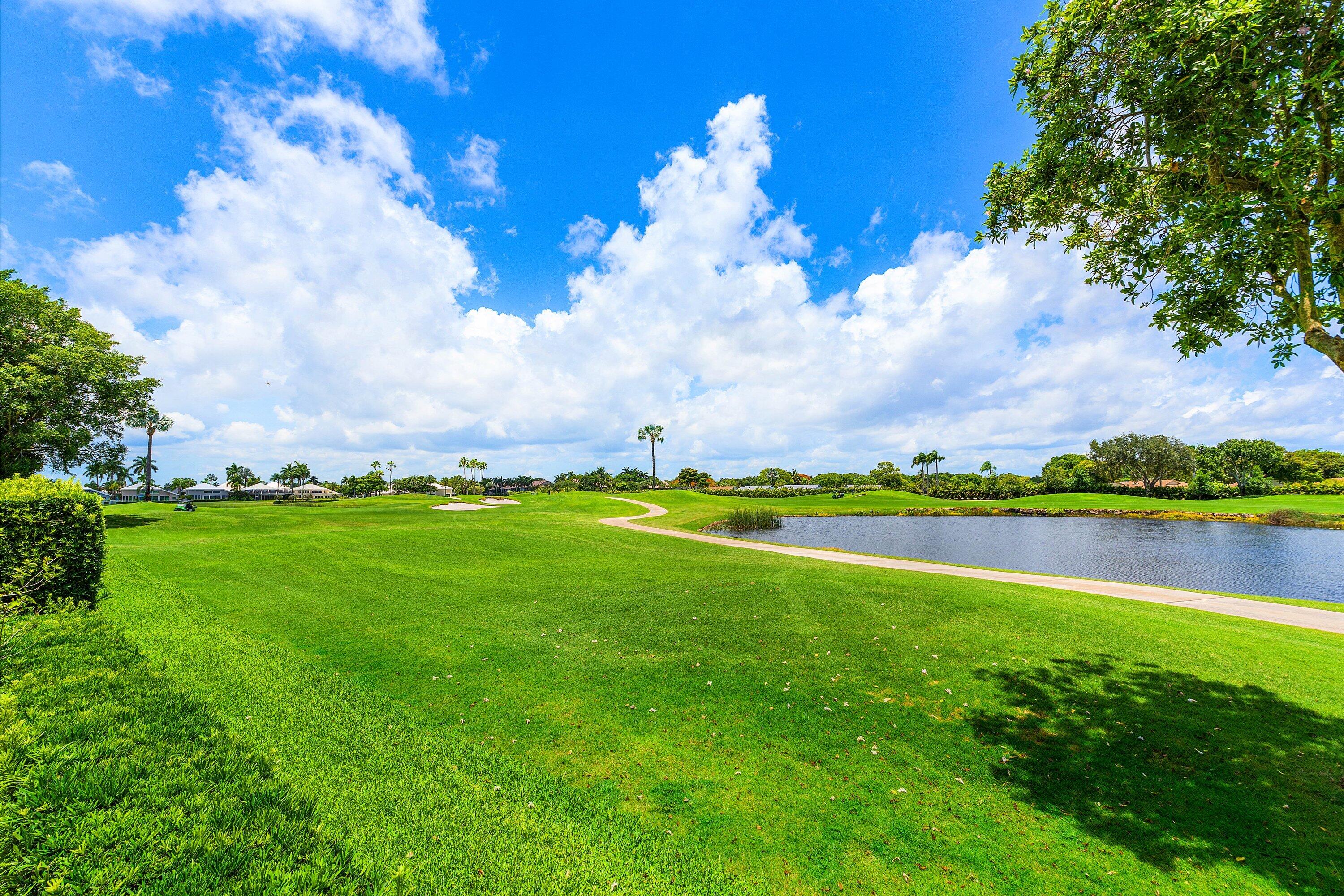 ROYAL PALM COVE - Residential
