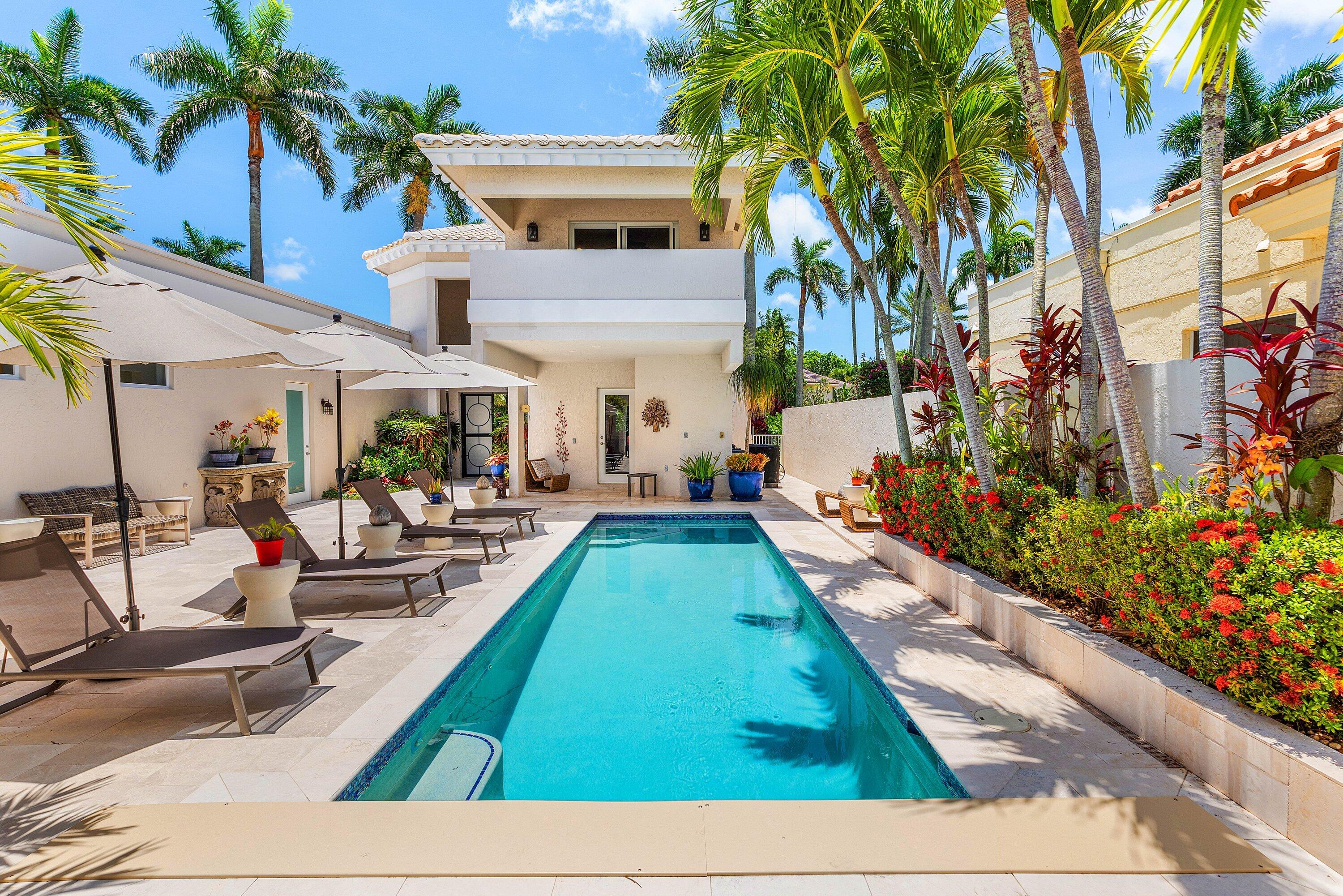 ROYAL PALM COVE - Residential