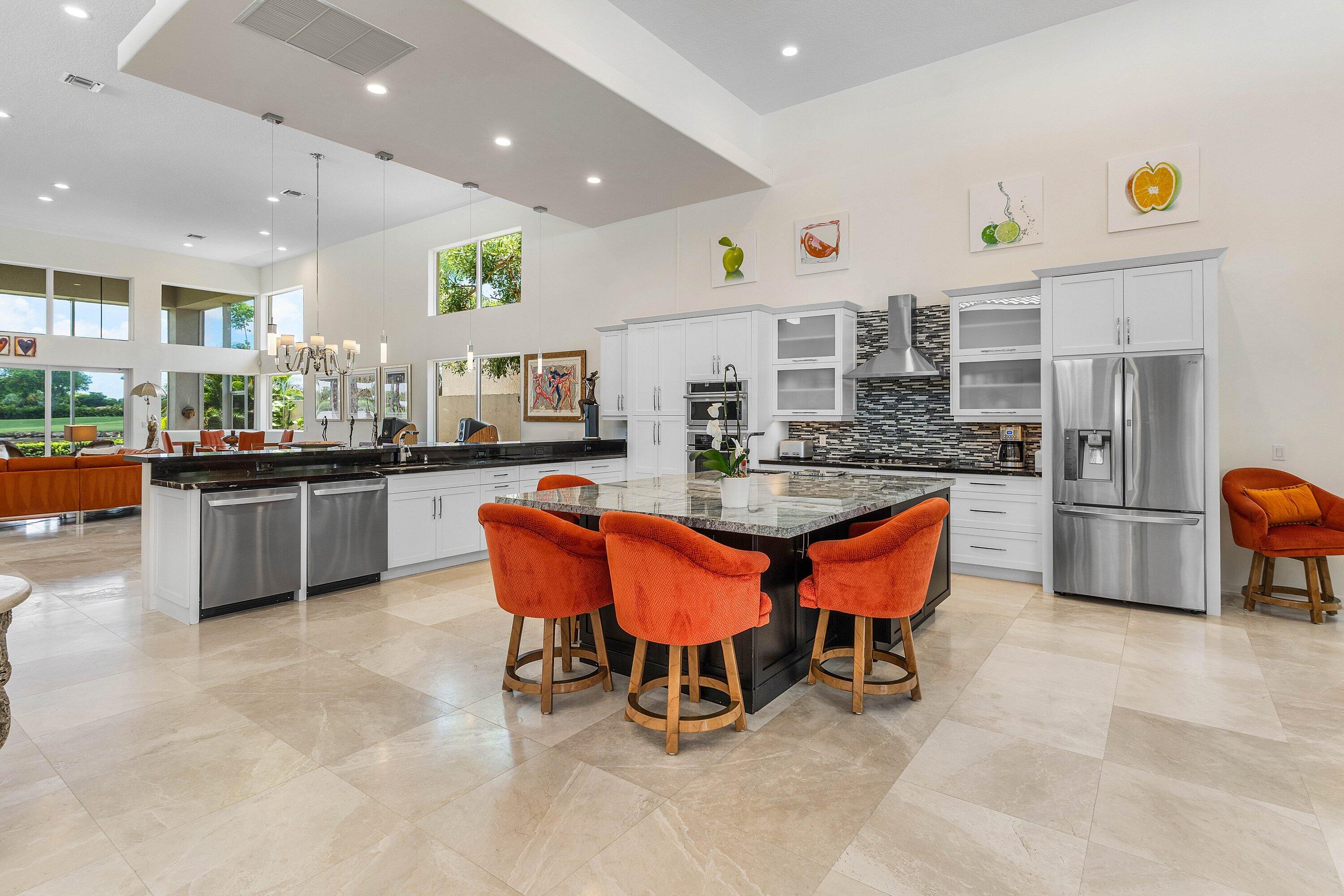 ROYAL PALM COVE - Residential