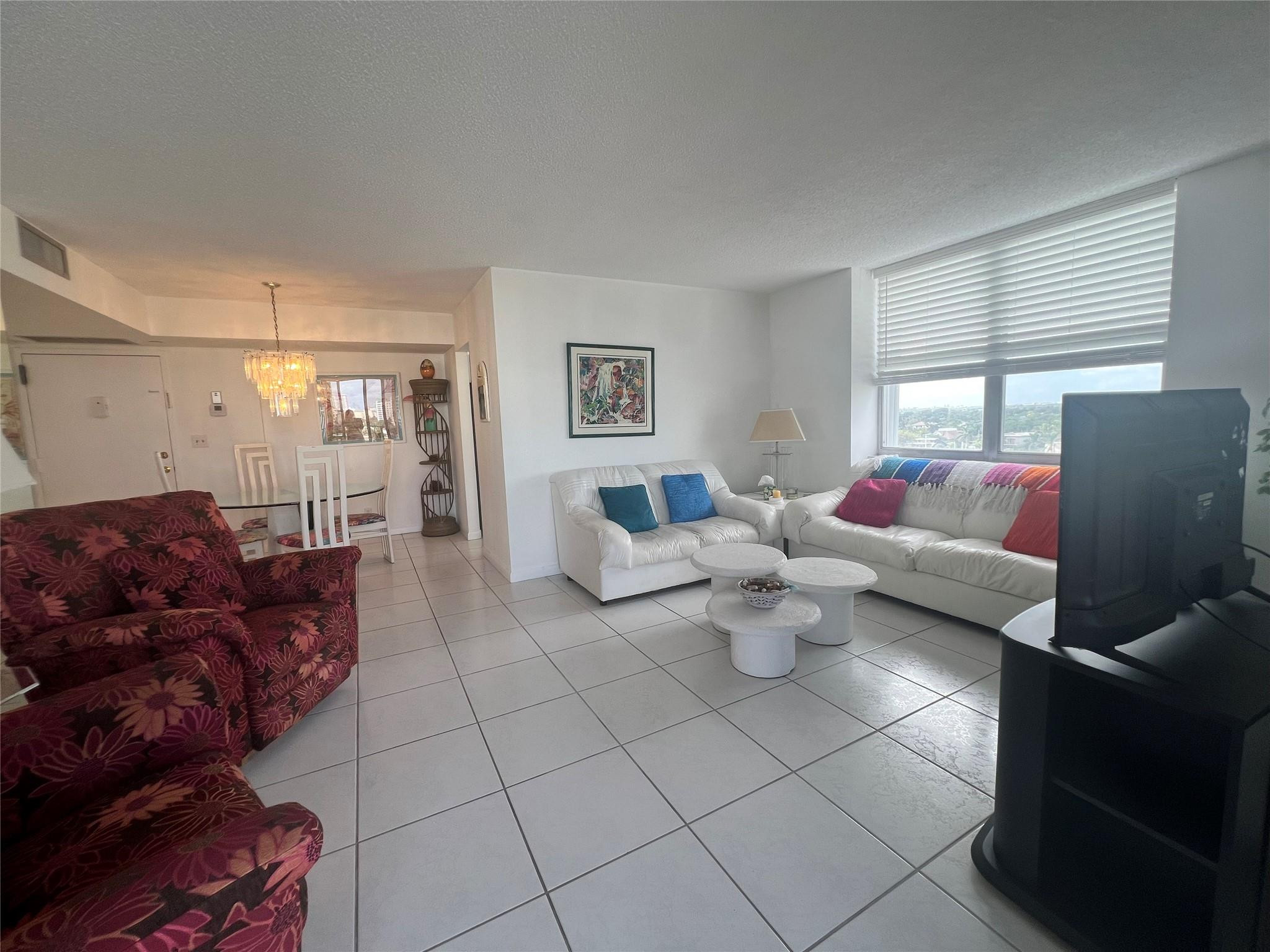 POMPANO BEACH CLUB NORTH CONDO - Residential Lease