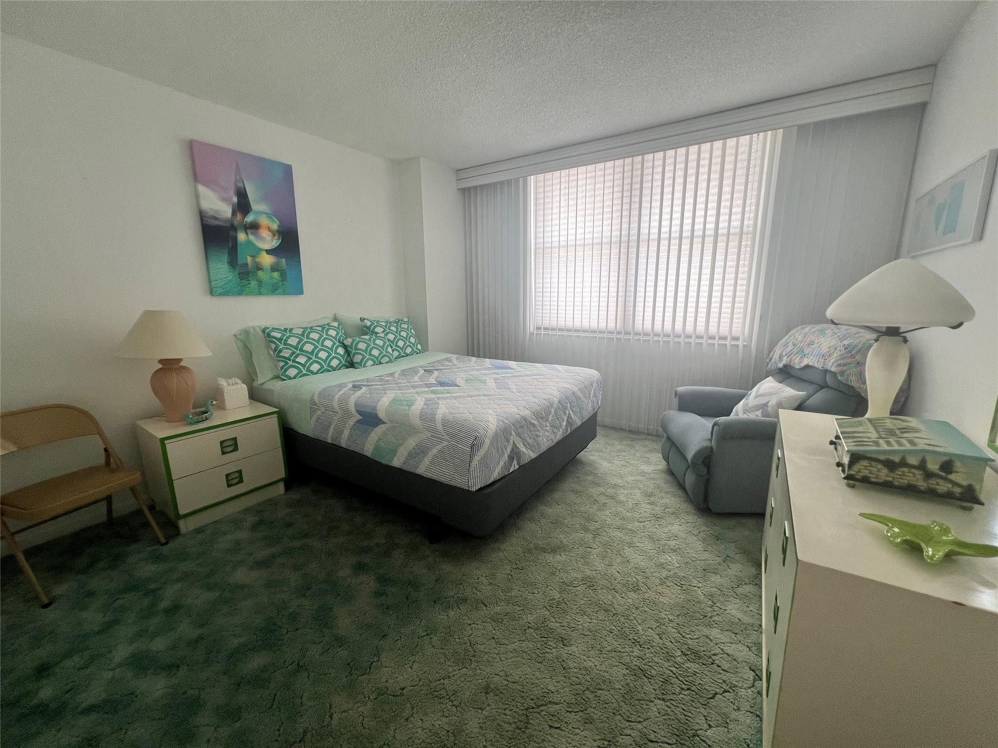 POMPANO BEACH CLUB NORTH CONDO - Residential Lease